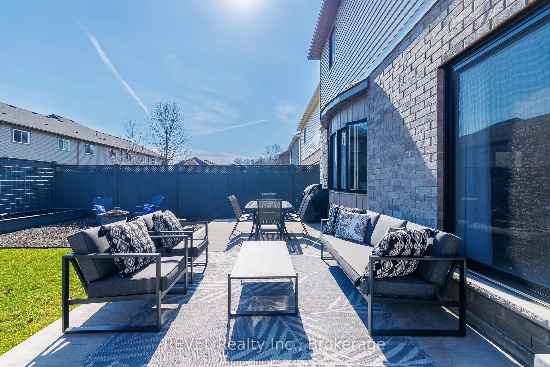 Photo 9 of 8 Elderberry Road, Thorold, Confederation Heights — HOMEH