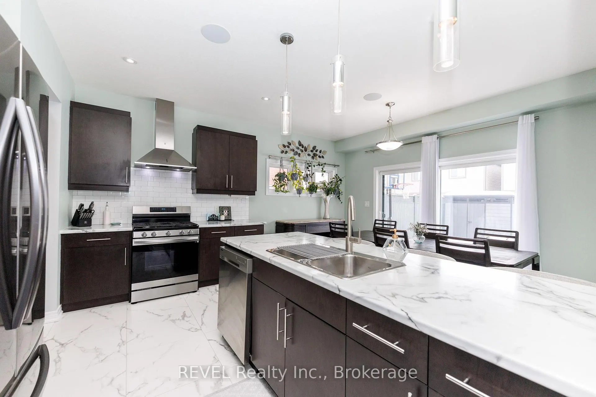 Photo 22 of 8 Elderberry Road, Thorold, Confederation Heights — HOMEH