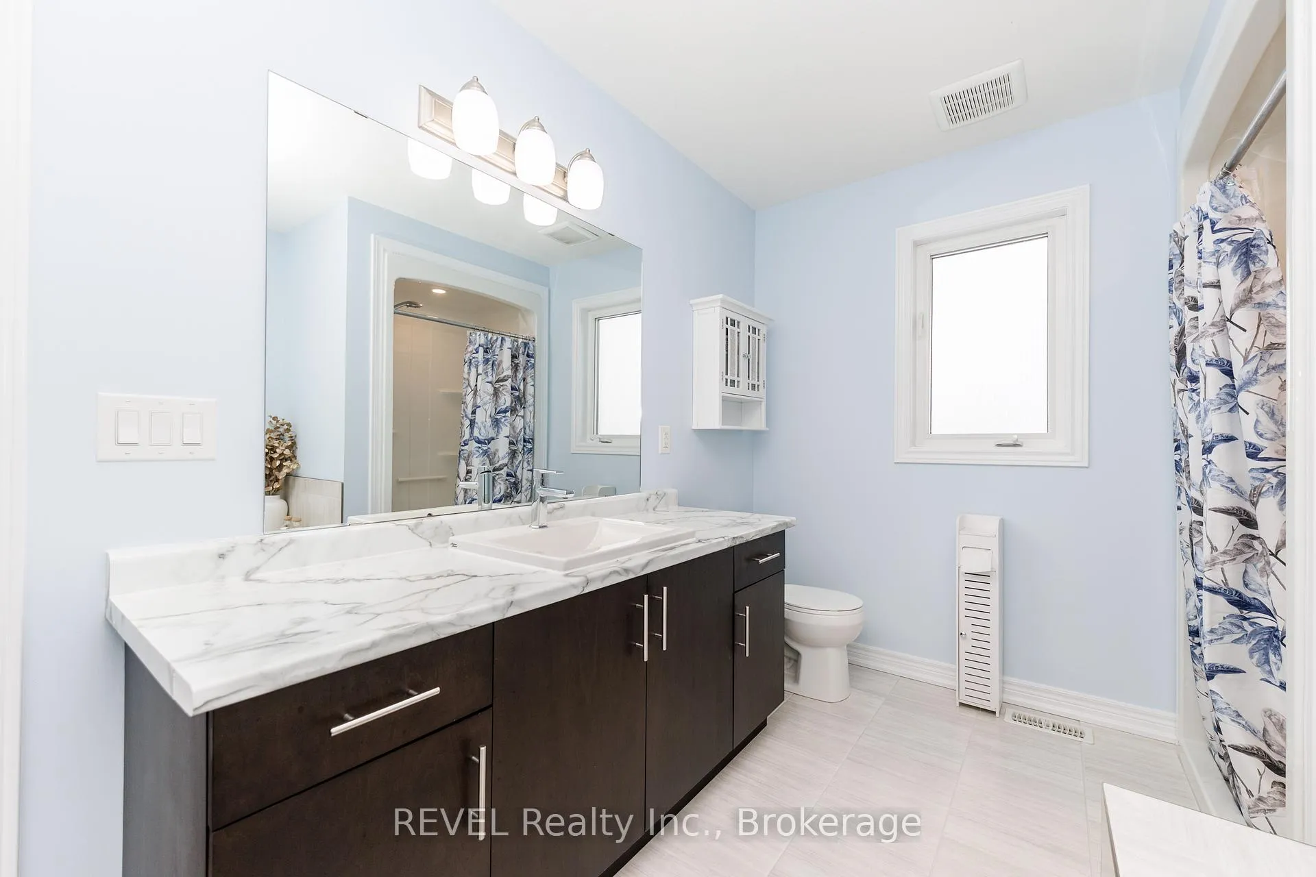 Photo 38 of 8 Elderberry Road, Thorold, Confederation Heights — HOMEH