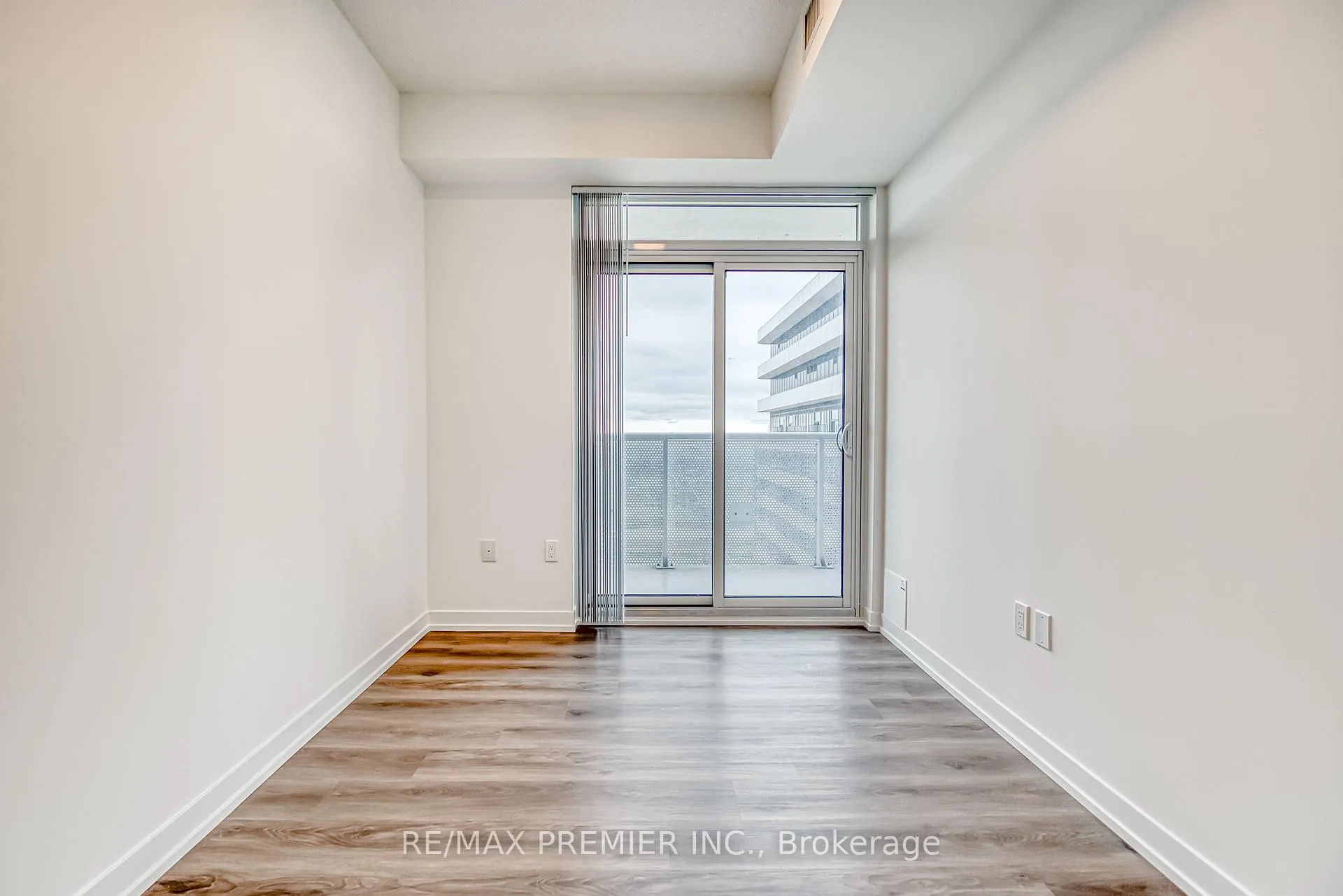 Photo 23 of Unit 5106, 225 Commerce Street, Vaughan, Vaughan Corporate Centre — HOMEH