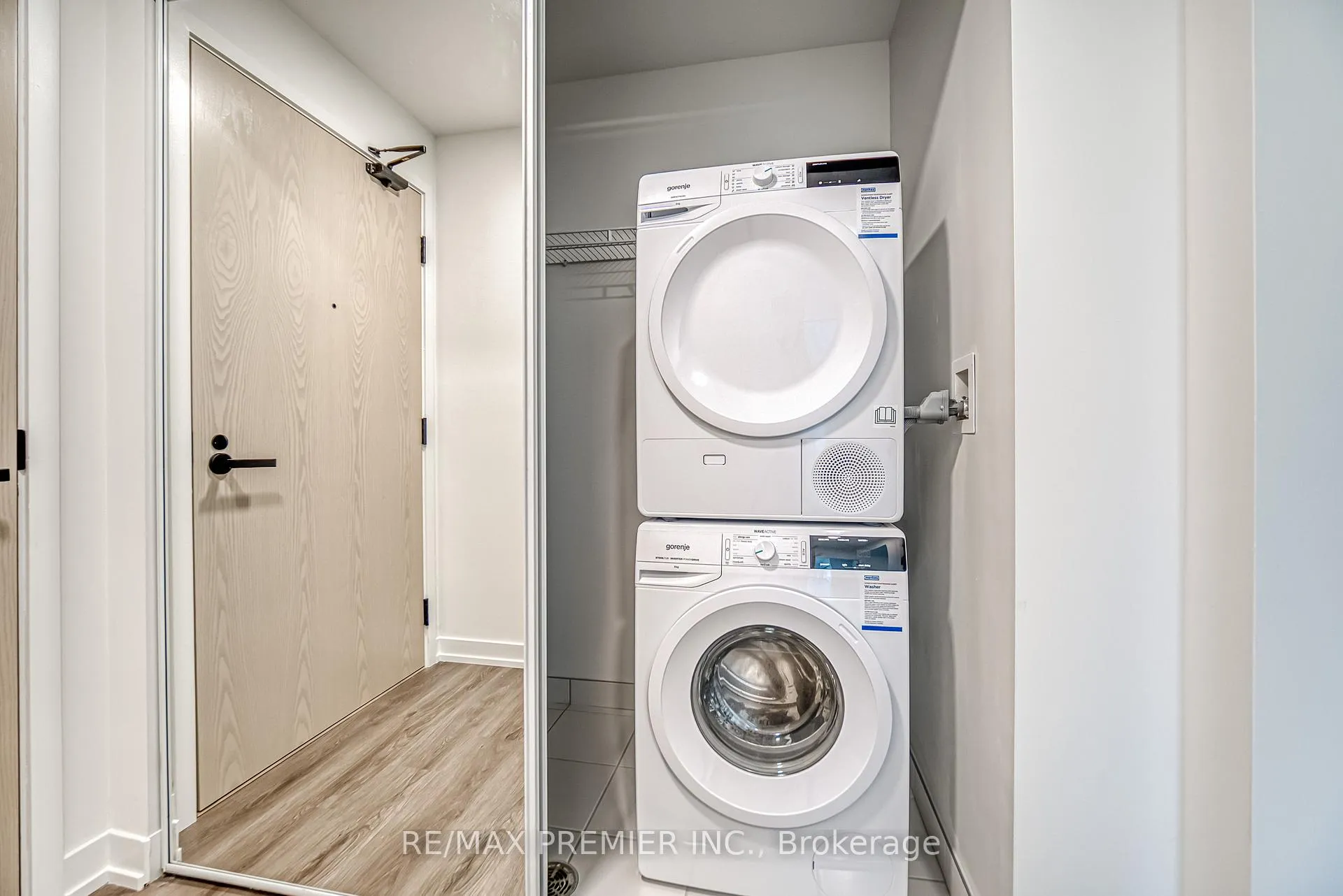 Photo 26 of Unit 5106, 225 Commerce Street, Vaughan, Vaughan Corporate Centre — HOMEH