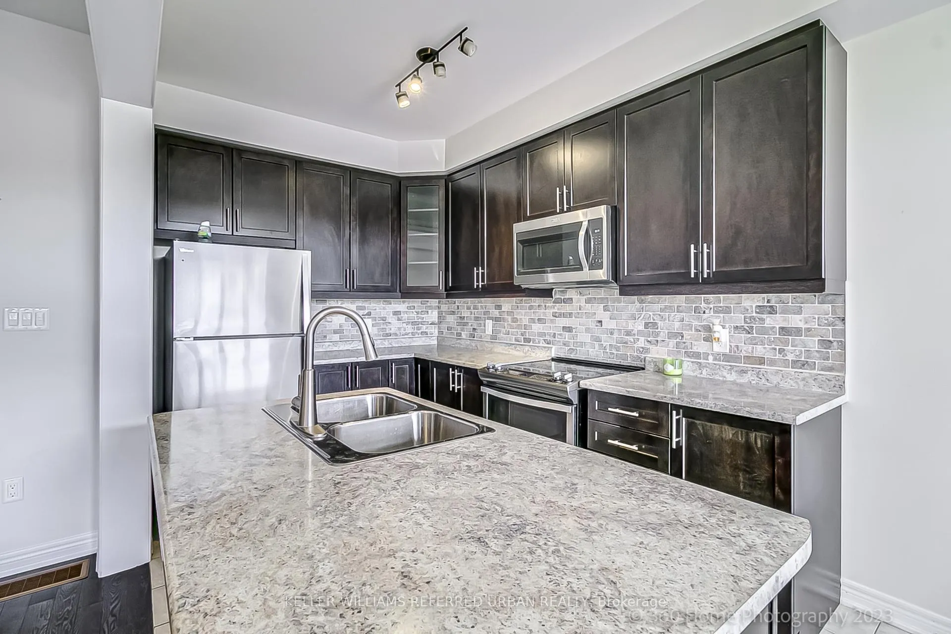 Photo 13 of Unit 28, 1965 Altona Road, Pickering, Rouge Park — HOMEH