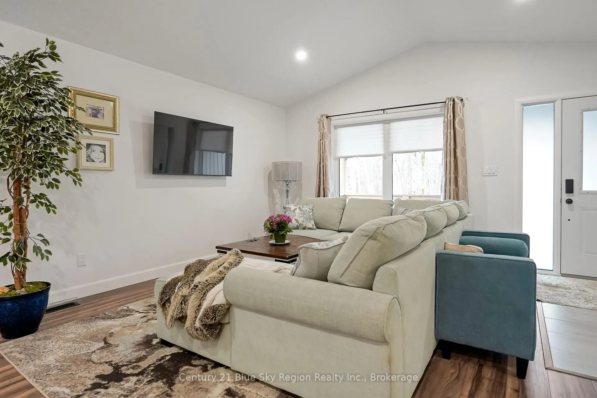 Photo 14 of 104 Greenwood Drive, Bonfield — HOMEH
