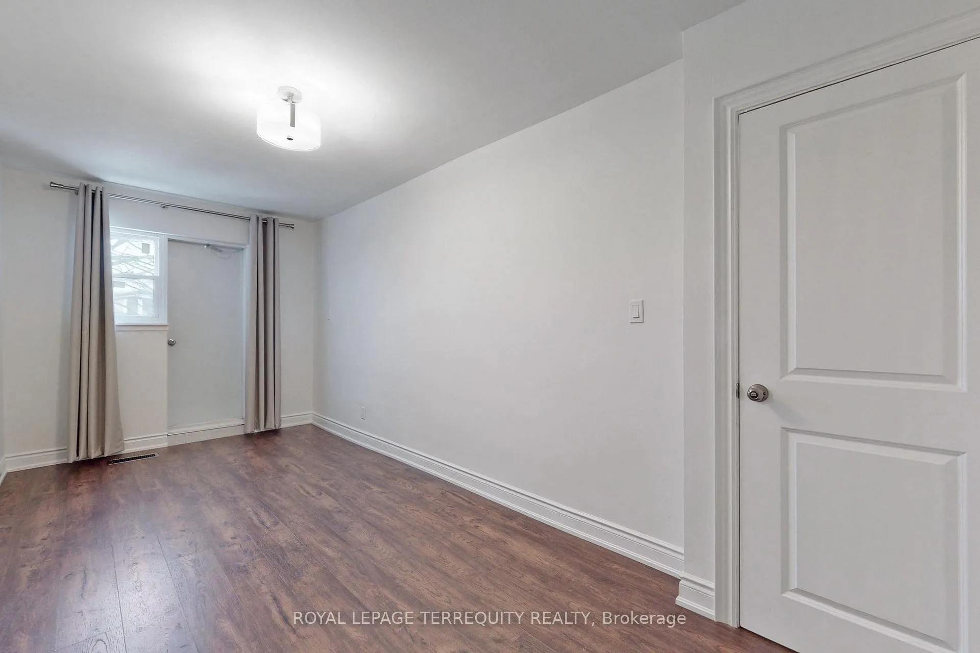 Photo 9 of Unit A, 690 Wilson Avenue, North York, Downsview-Roding-CFB — HOMEH