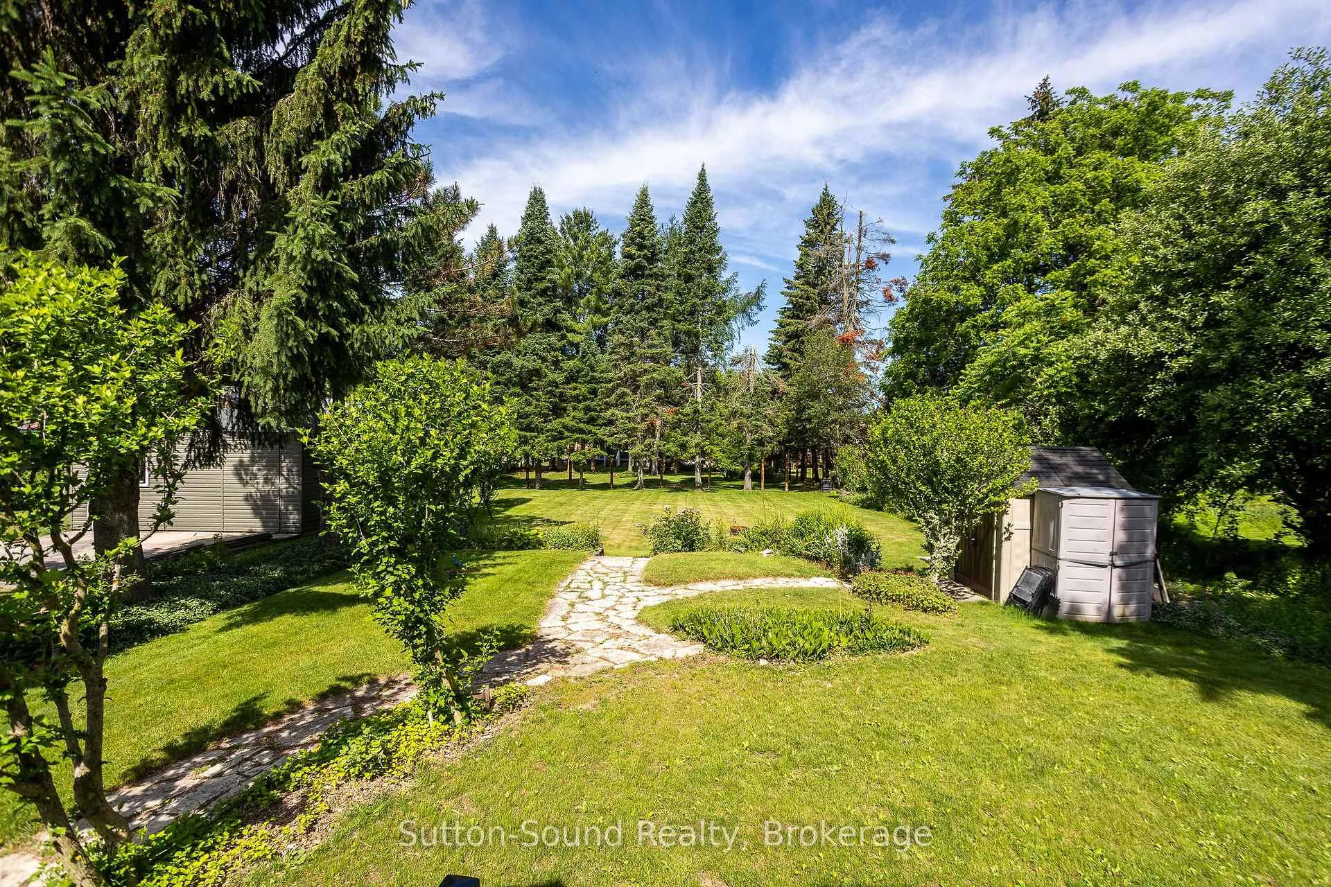 Photo 7 of 1762 6th Avenue E, Owen Sound — HOMEH