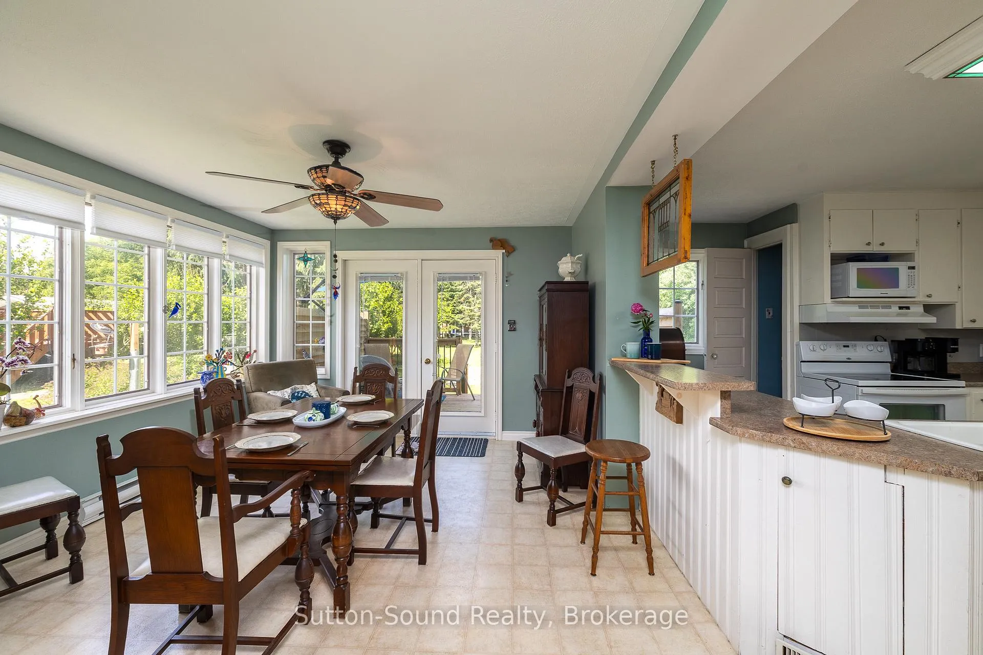 Photo 17 of 1762 6th Avenue E, Owen Sound — HOMEH