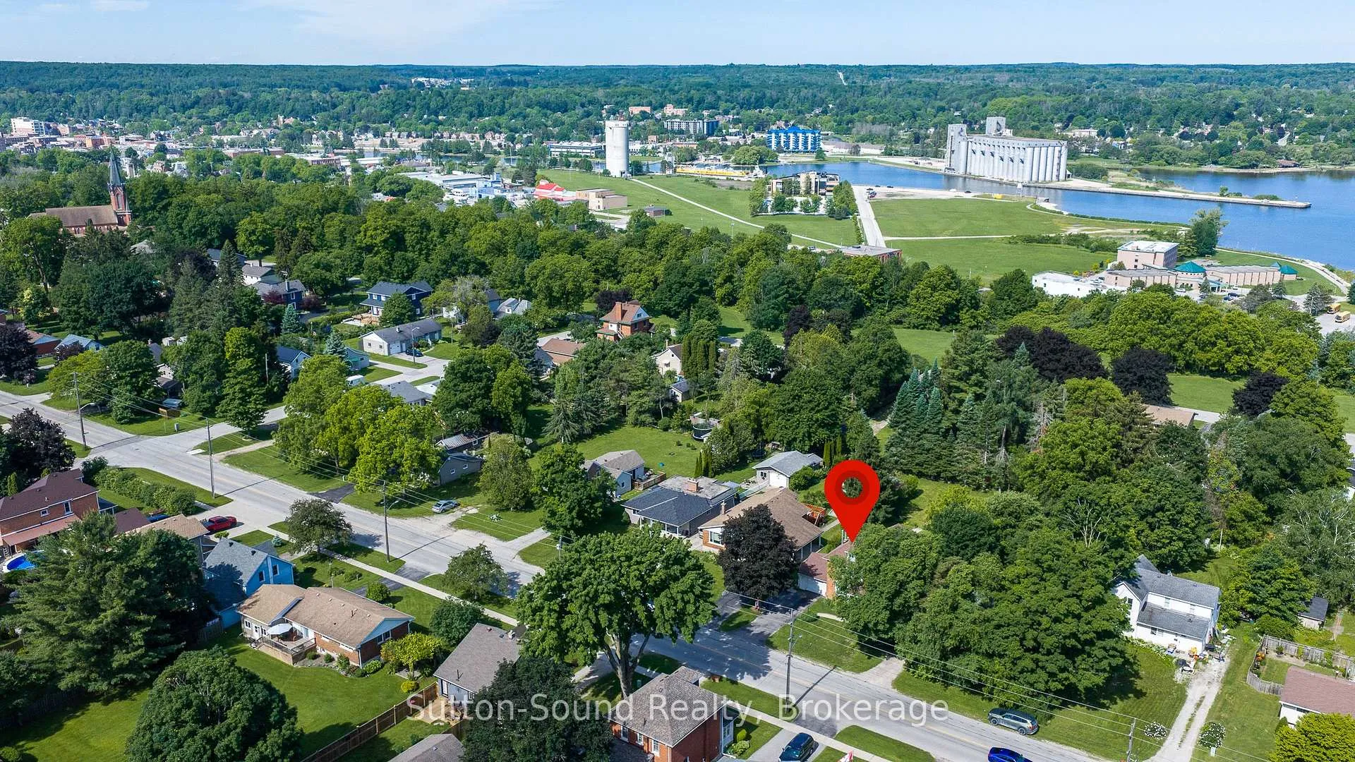 Photo 48 of 1762 6th Avenue E, Owen Sound — HOMEH