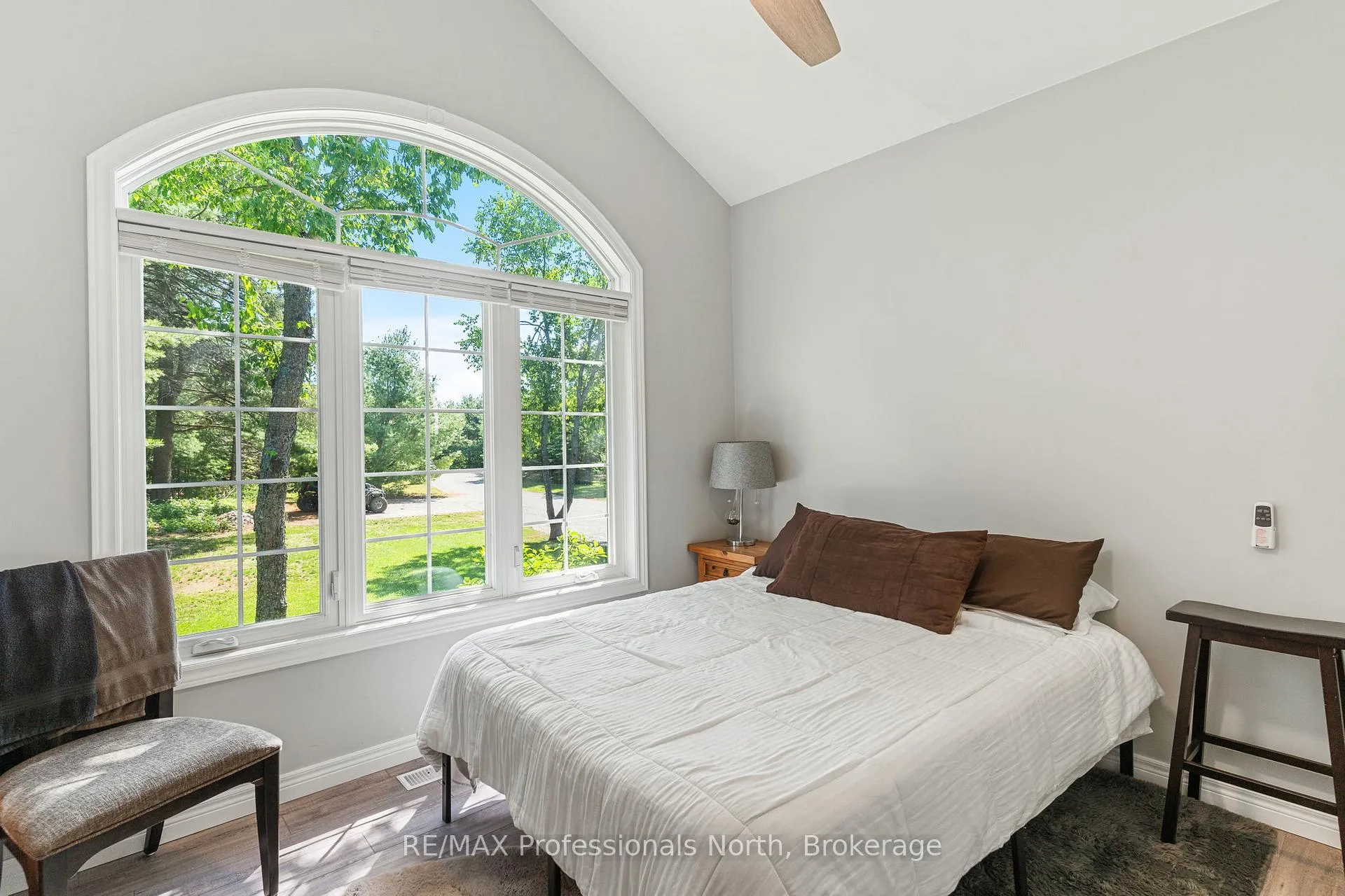 Photo 34 of 15 Austin Drive, Kawartha Lakes, Somerville — HOMEH