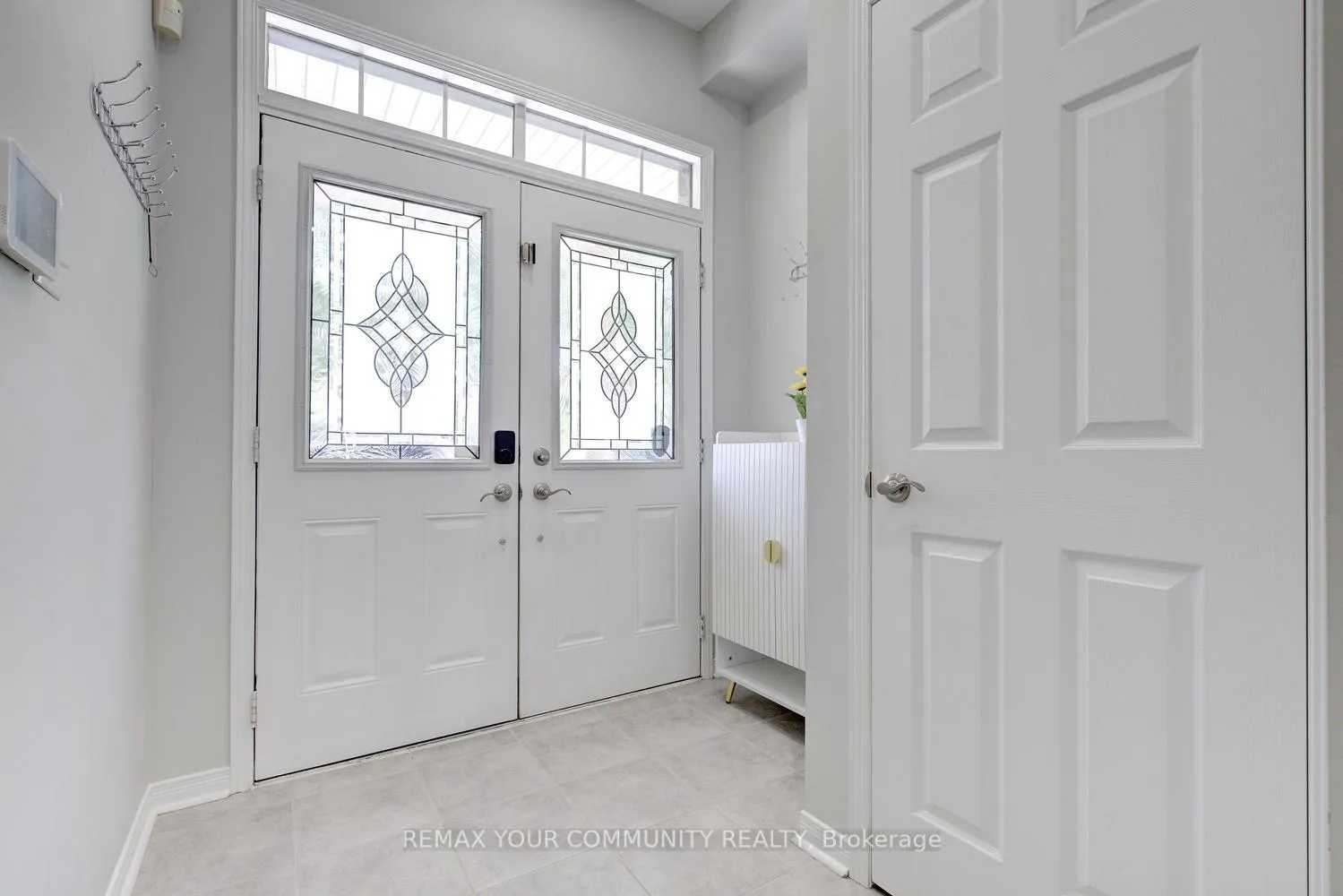 Photo 34 of 42 Laramie Crescent, Vaughan, Patterson — HOMEH