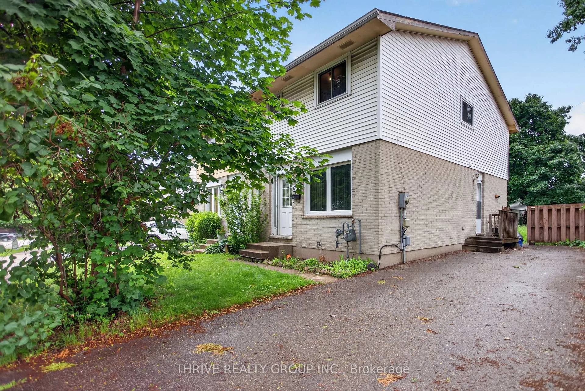 Photo 5 of 1762 Aldersbrook Road, London, North F — HOMEH