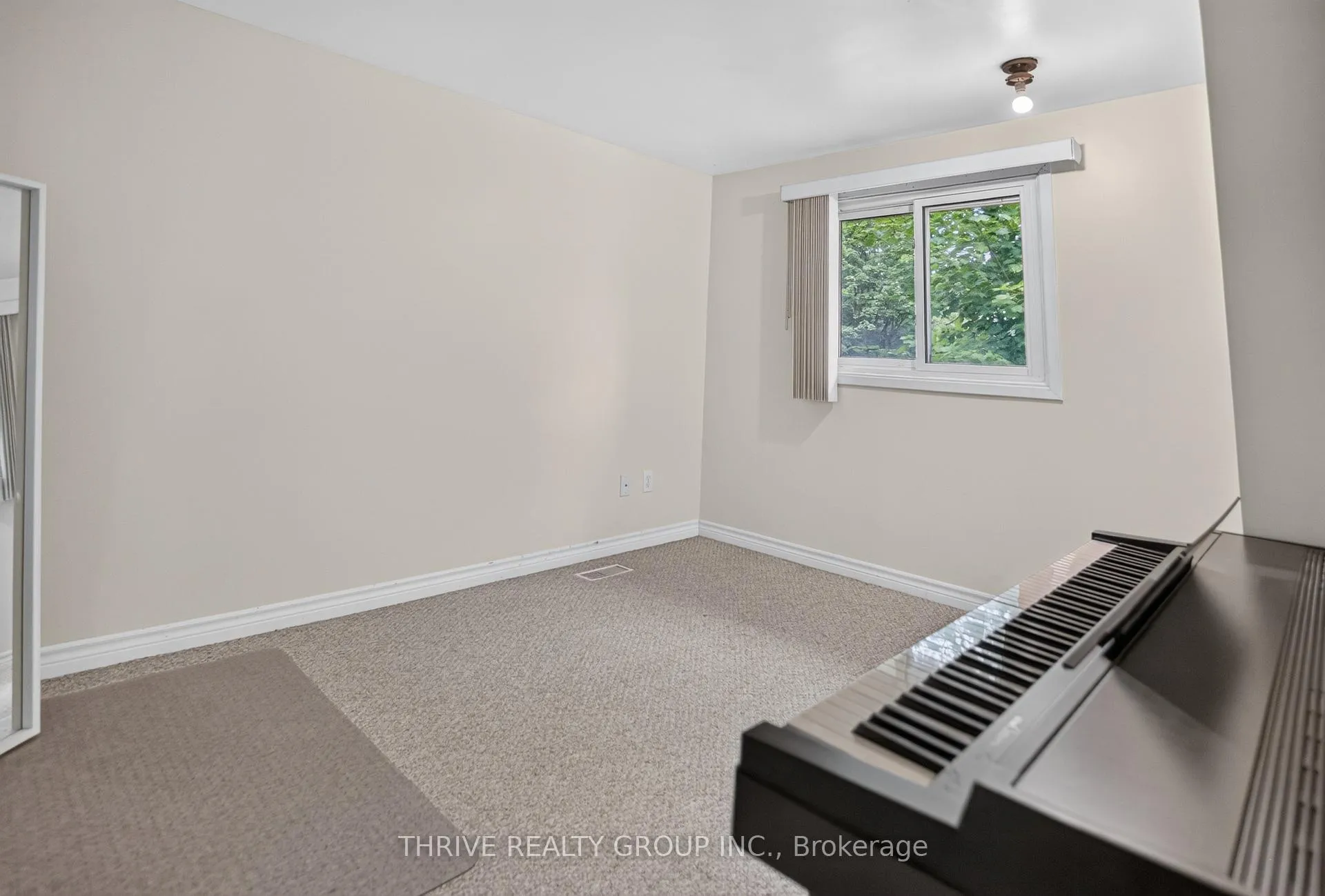 Photo 22 of 1762 Aldersbrook Road, London, North F — HOMEH