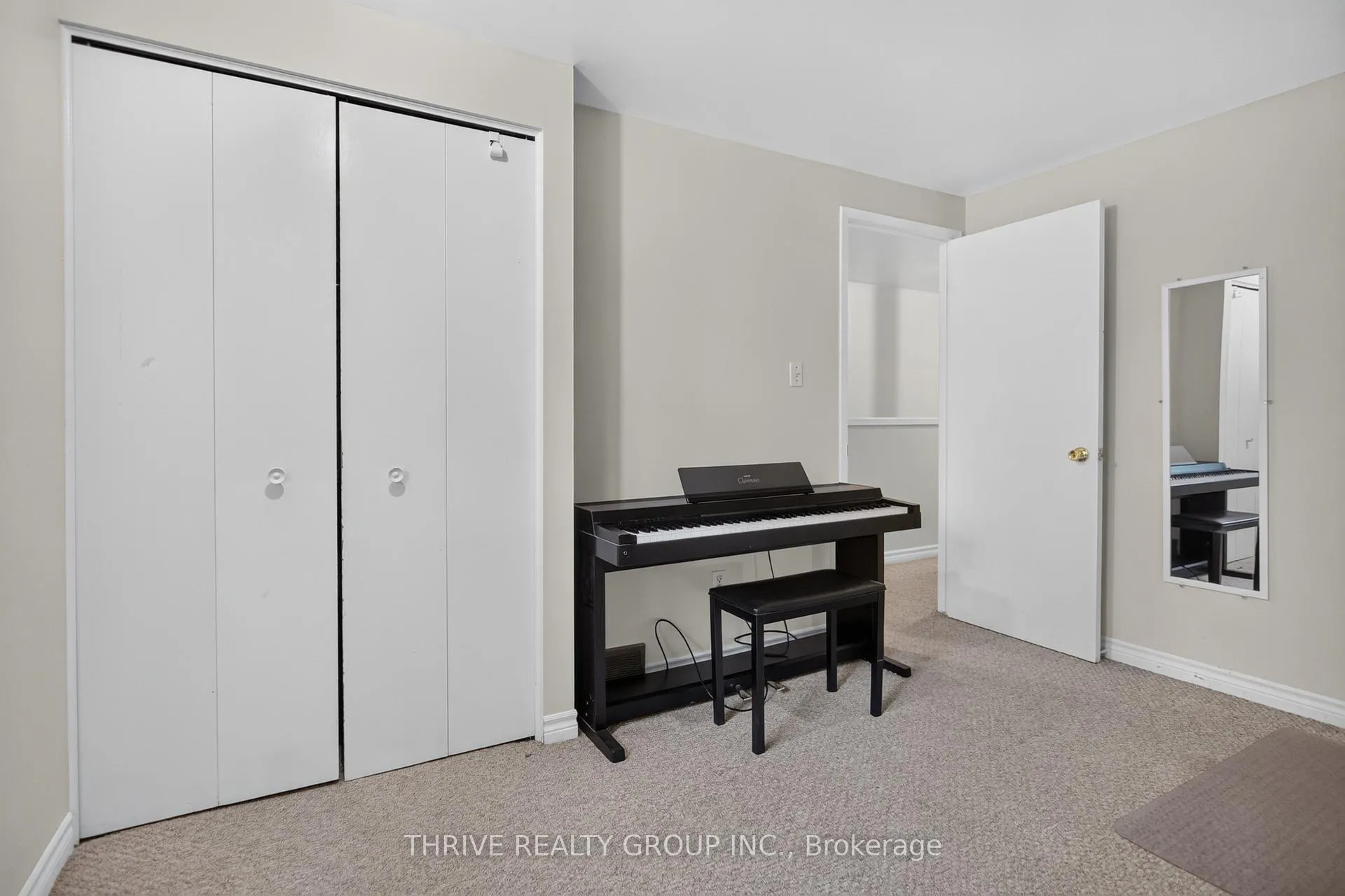 Photo 23 of 1762 Aldersbrook Road, London, North F — HOMEH
