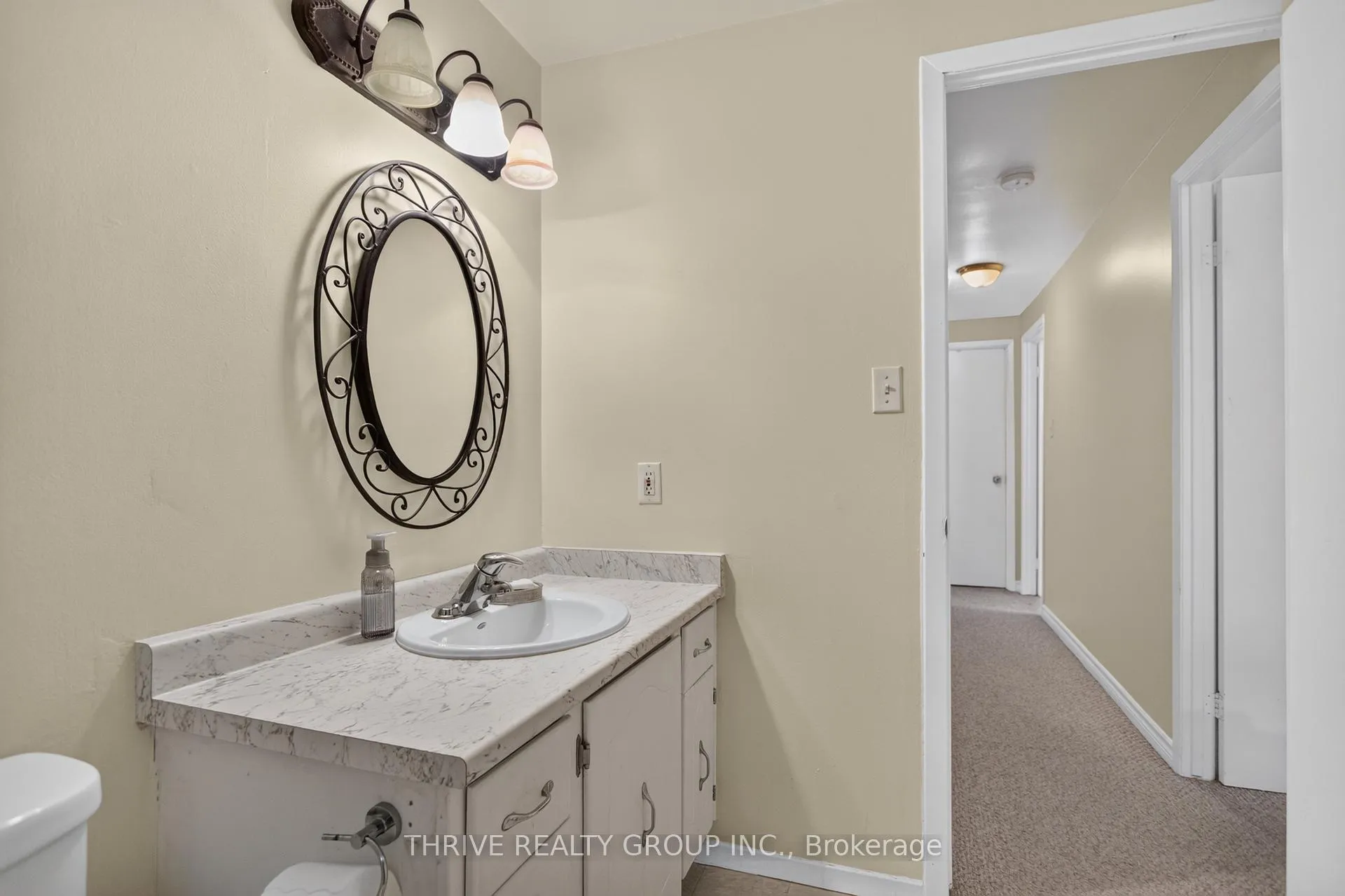 Photo 25 of 1762 Aldersbrook Road, London, North F — HOMEH