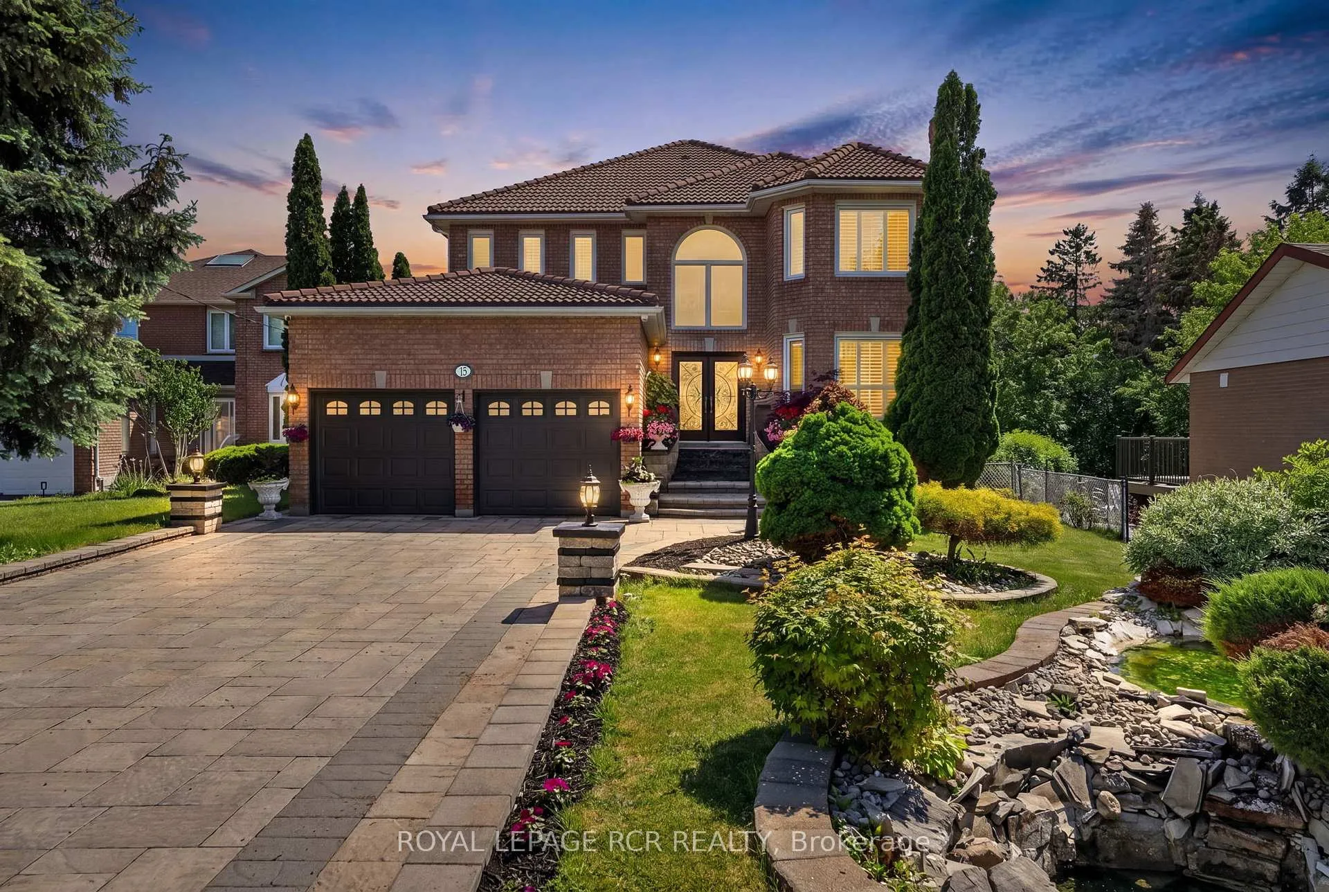 Photo 1 of 15 Clydebank Boulevard, Scarborough, L'Amoreaux — HOMEH