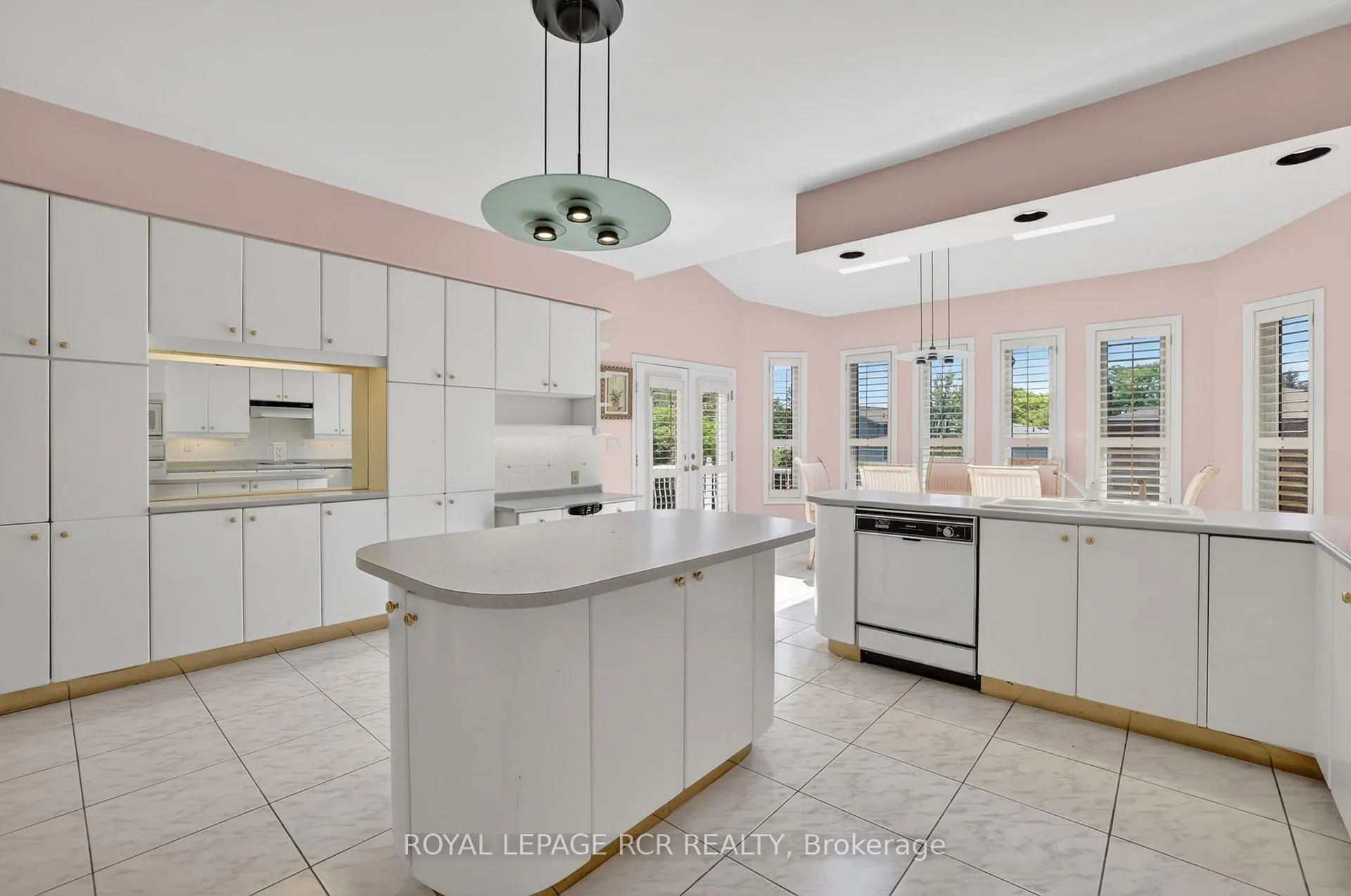 Photo 12 of 15 Clydebank Boulevard, Scarborough, L'Amoreaux — HOMEH