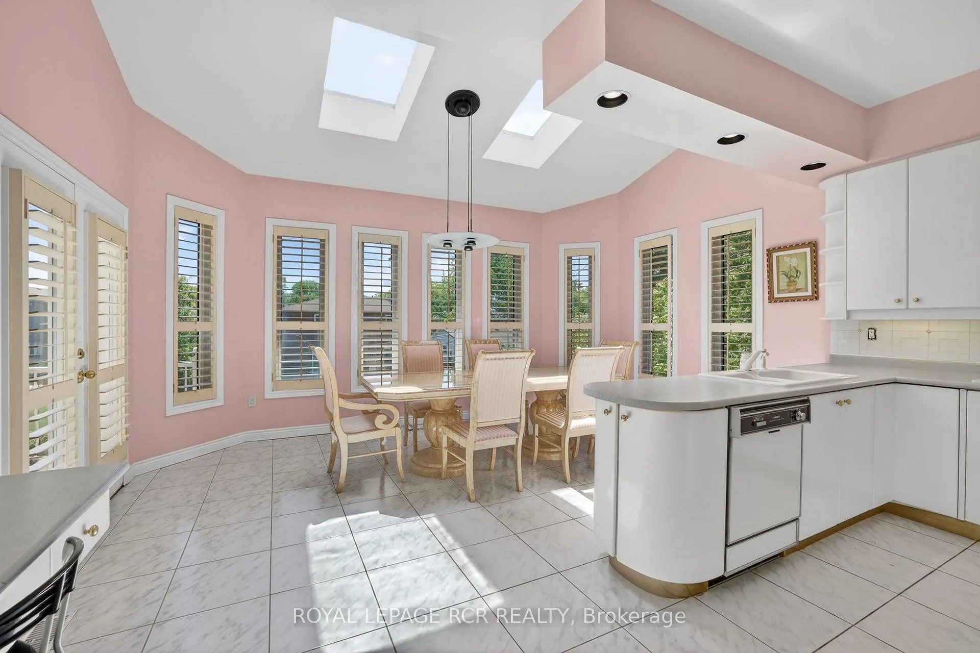 Photo 13 of 15 Clydebank Boulevard, Scarborough, L'Amoreaux — HOMEH