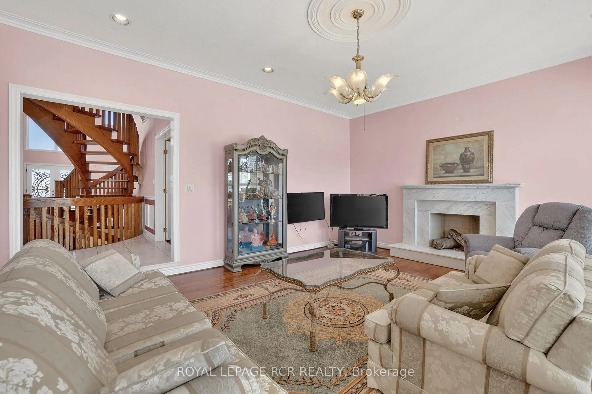 Photo 17 of 15 Clydebank Boulevard, Scarborough, L'Amoreaux — HOMEH