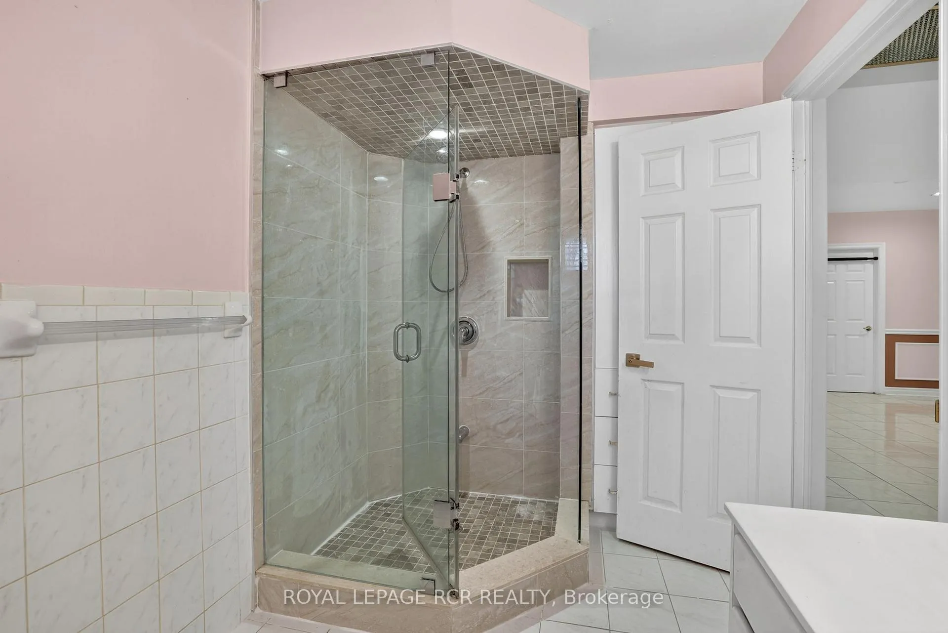 Photo 39 of 15 Clydebank Boulevard, Scarborough, L'Amoreaux — HOMEH