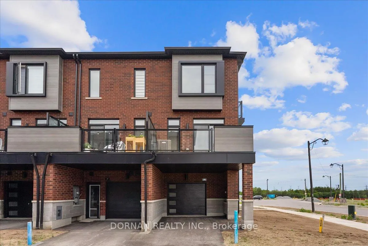 Photo 44 of 33 Pluto Way, Whitby, Brooklin — HOMEH