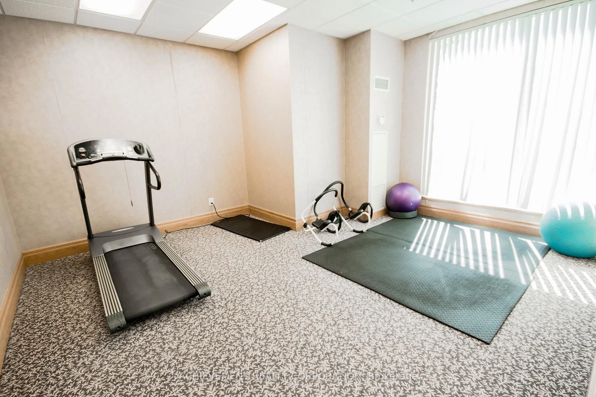 Photo 8 of Unit 1115, 185 Oneida Crescent, Richmond Hill, Langstaff — HOMEH