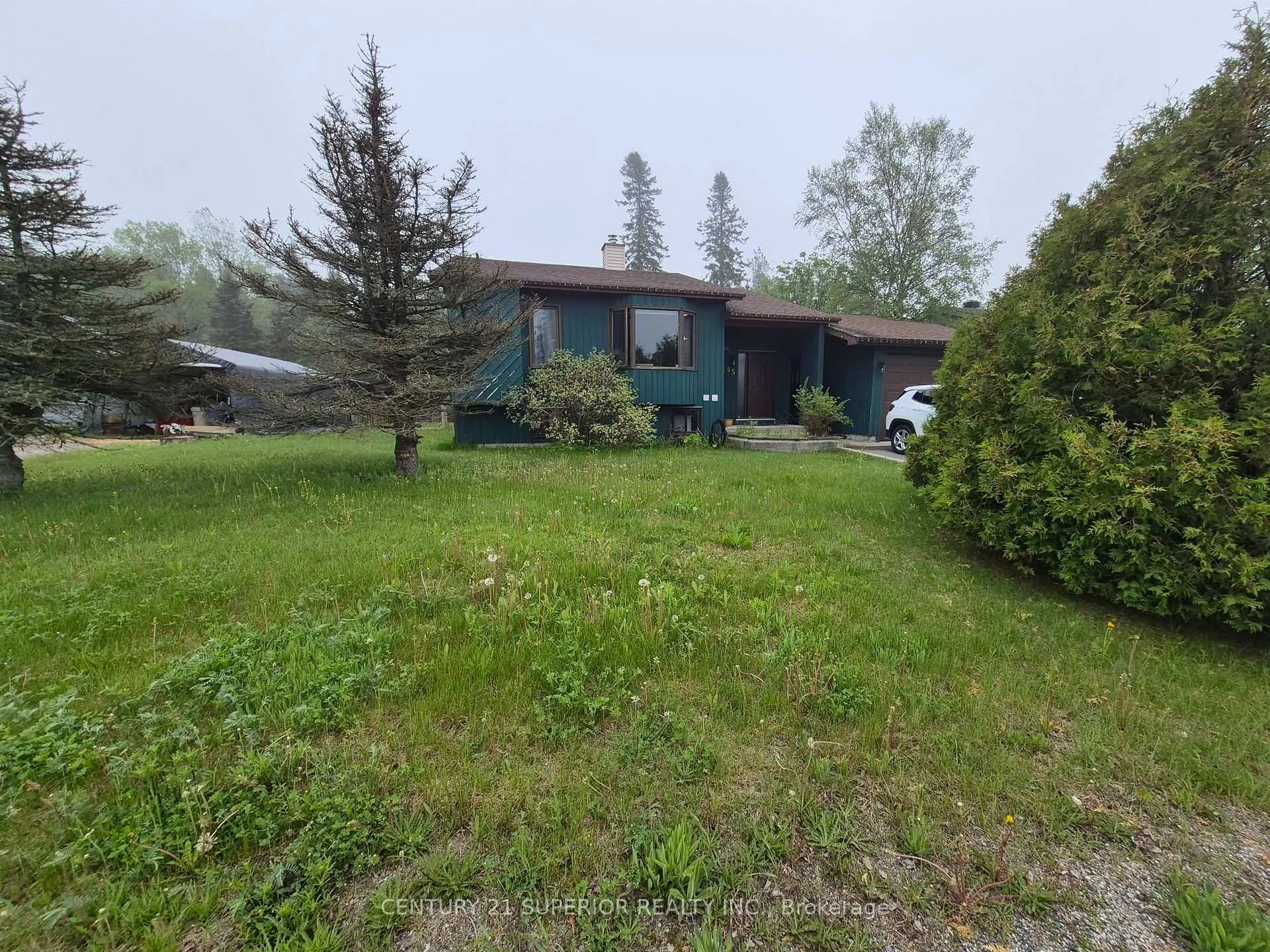 Photo 2 of 45 Hemlo Drive, Marathon — HOMEH