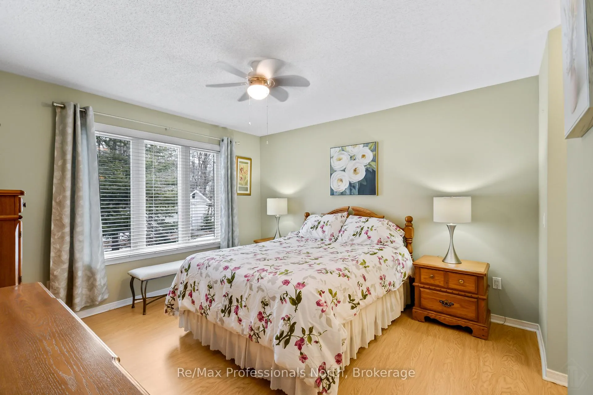 Photo 16 of 102 Pineridge Gate, Gravenhurst, Muskoka (S) — HOMEH