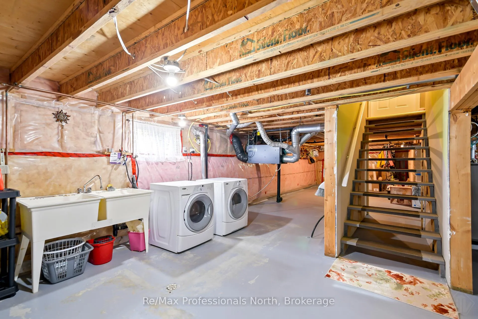 Photo 21 of 102 Pineridge Gate, Gravenhurst, Muskoka (S) — HOMEH
