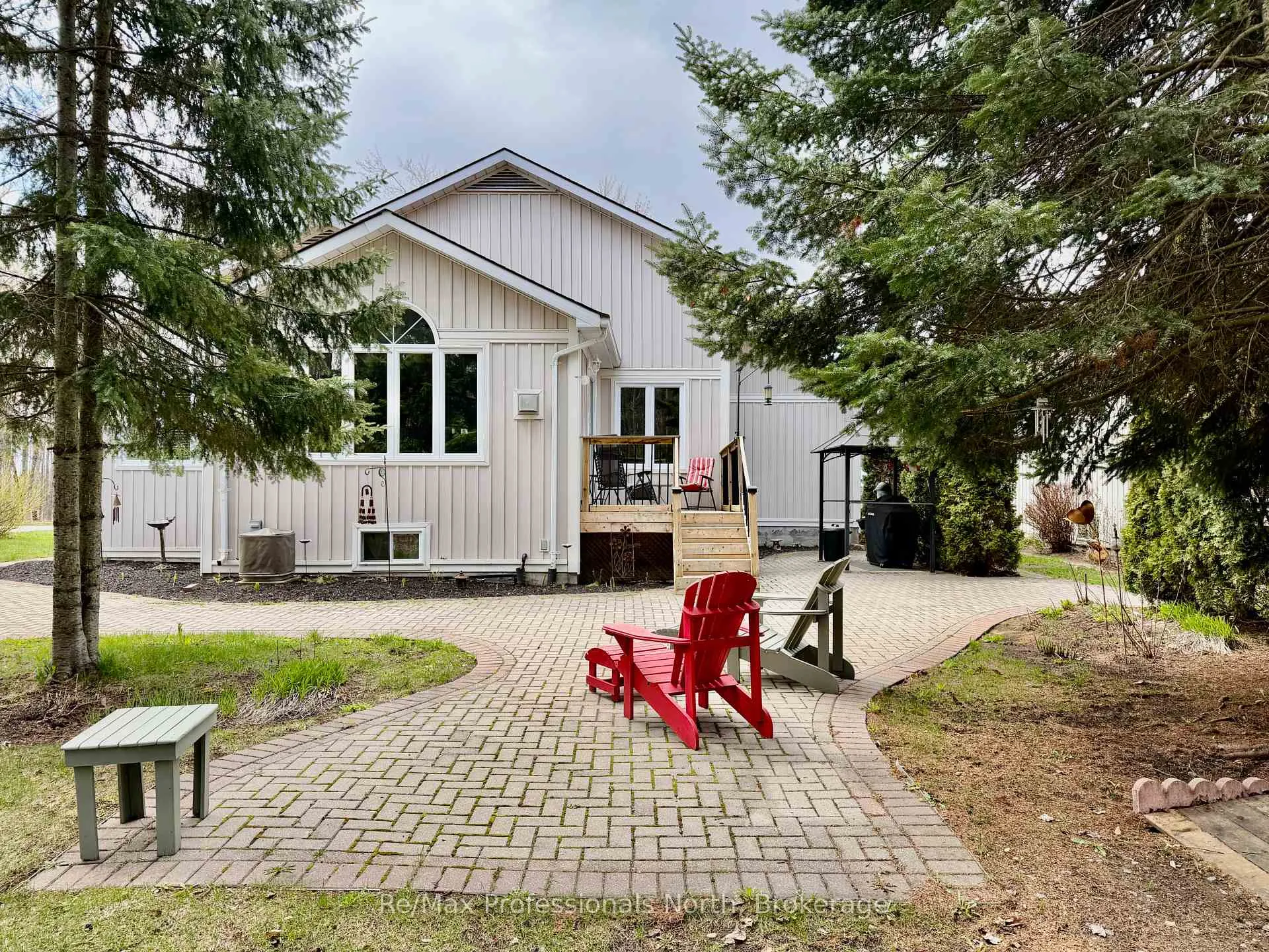 Photo 33 of 102 Pineridge Gate, Gravenhurst, Muskoka (S) — HOMEH