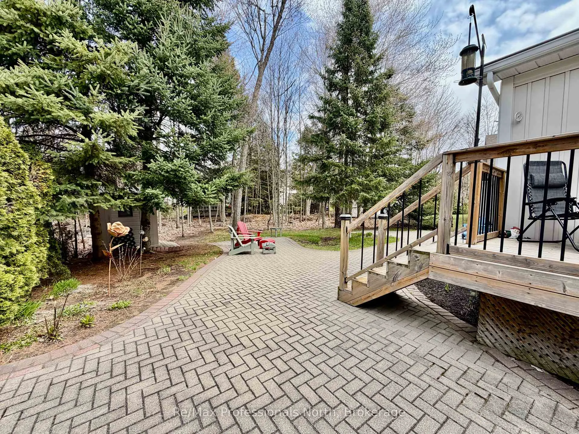 Photo 37 of 102 Pineridge Gate, Gravenhurst, Muskoka (S) — HOMEH