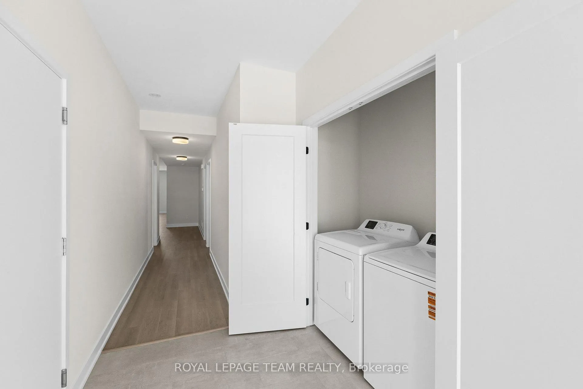 Photo 3 of Unit 2, 1136 Moore Street, Brockville, Brockville — HOMEH