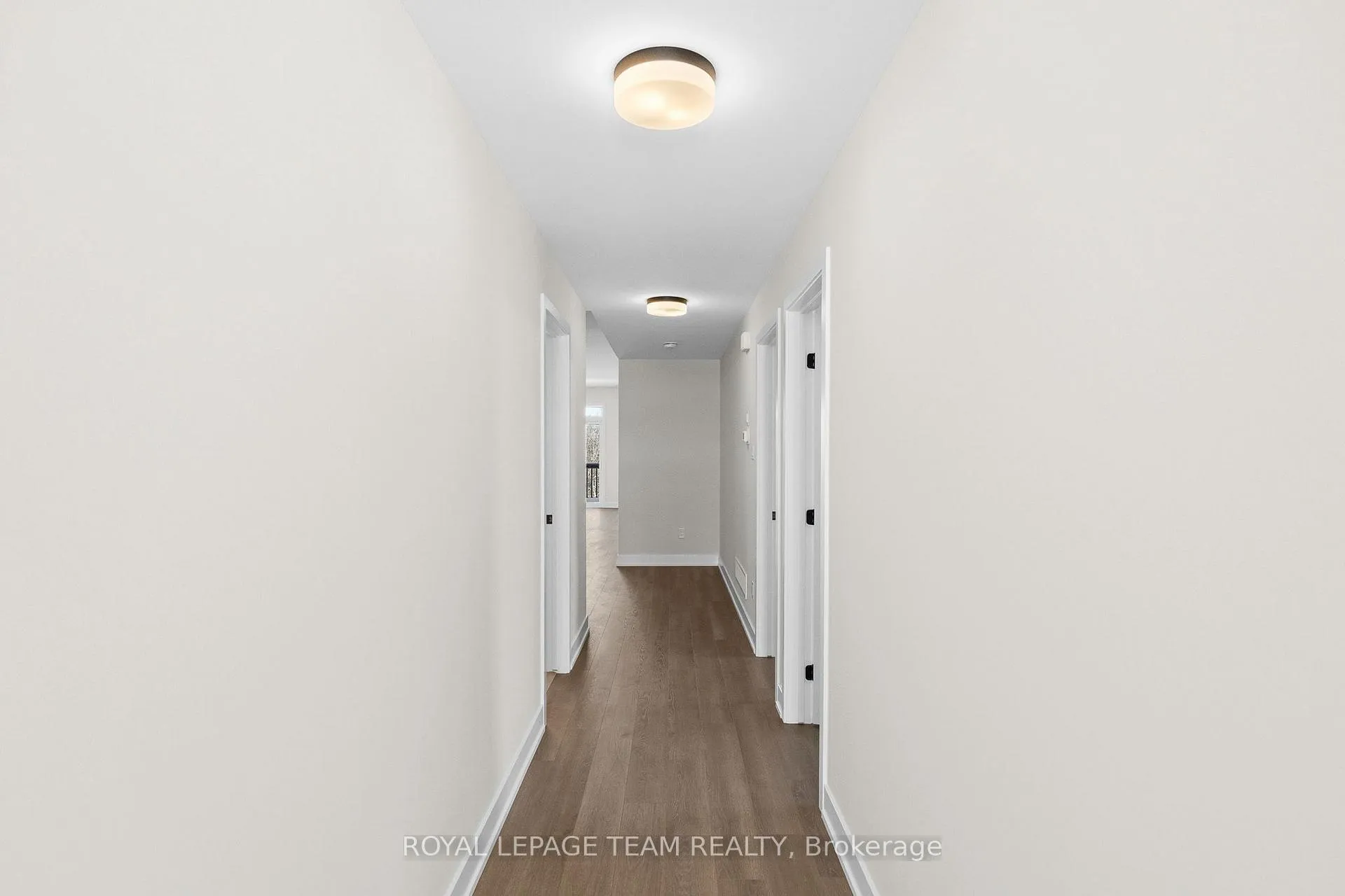 Photo 4 of Unit 2, 1136 Moore Street, Brockville, Brockville — HOMEH