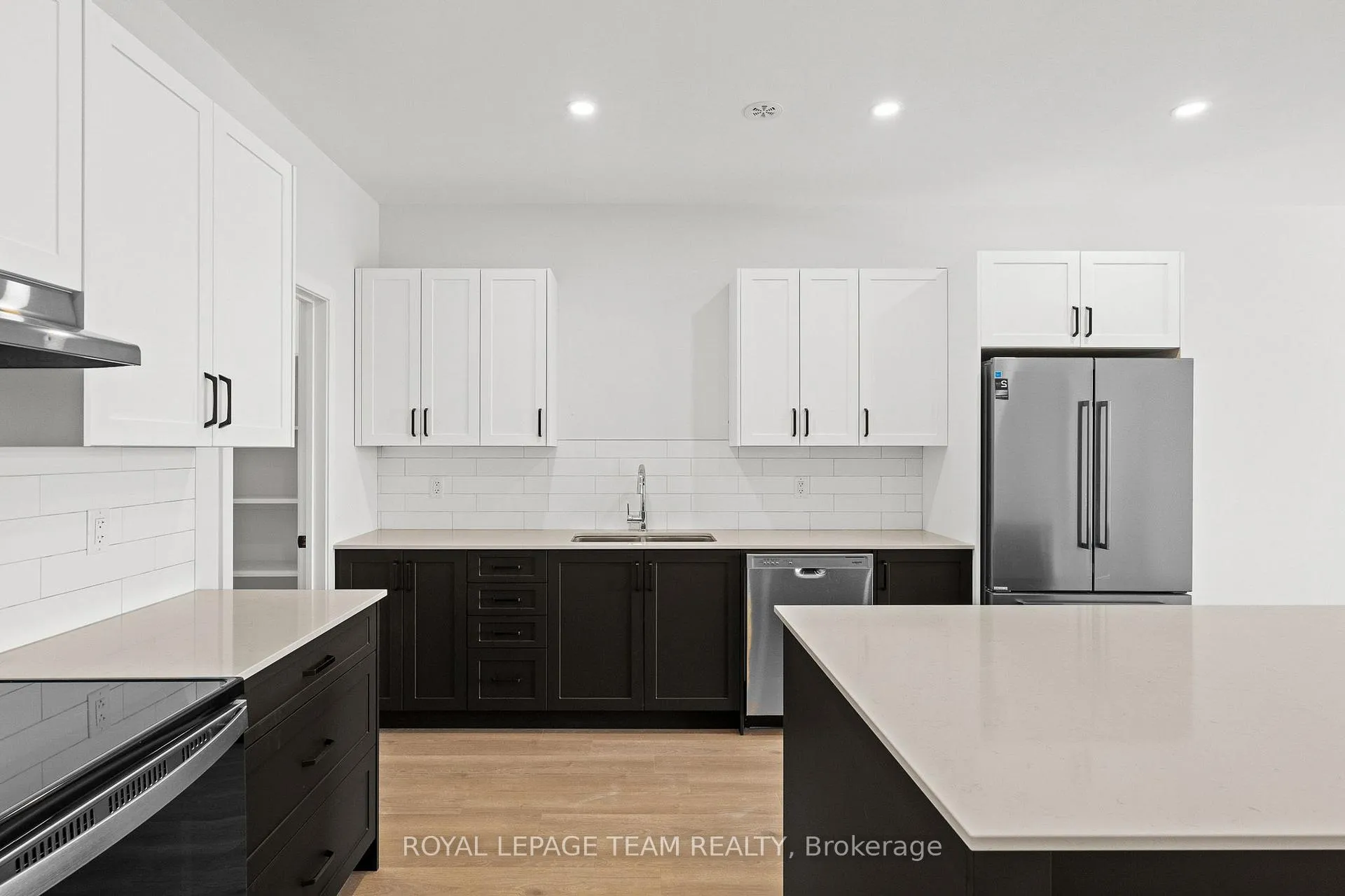 Photo 7 of Unit 2, 1136 Moore Street, Brockville, Brockville — HOMEH