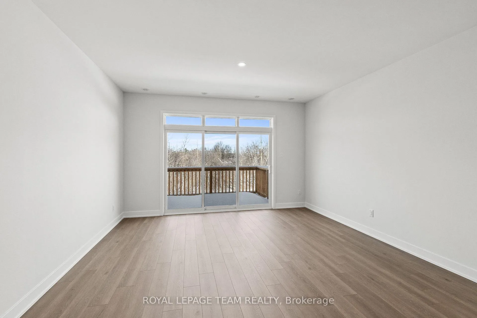 Photo 13 of Unit 2, 1136 Moore Street, Brockville, Brockville — HOMEH