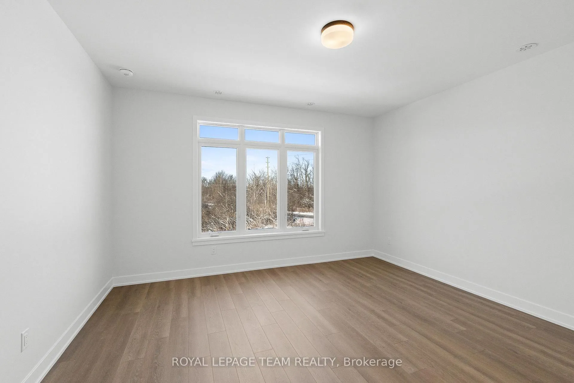 Photo 16 of Unit 2, 1136 Moore Street, Brockville, Brockville — HOMEH