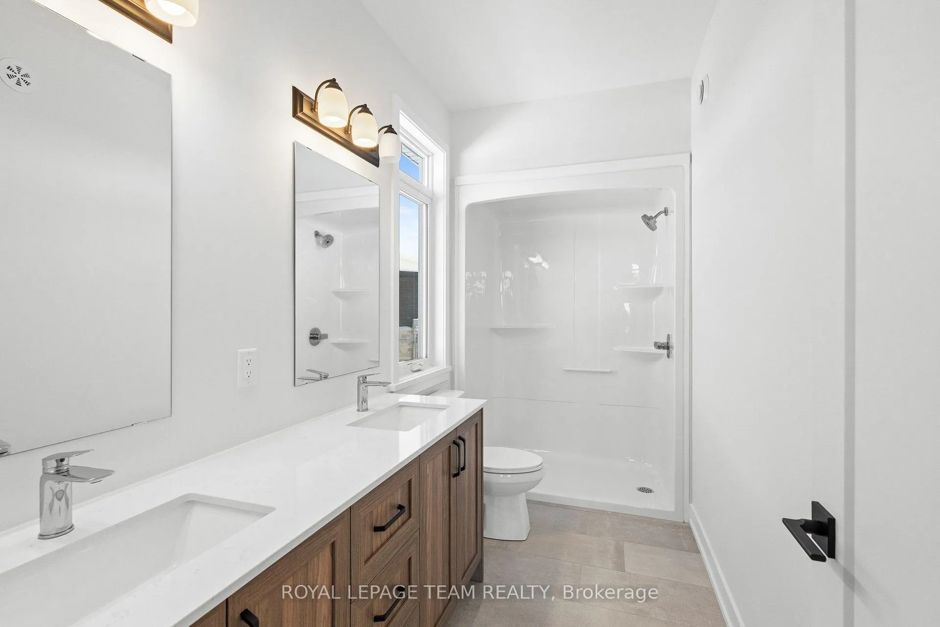 Photo 19 of Unit 2, 1136 Moore Street, Brockville, Brockville — HOMEH