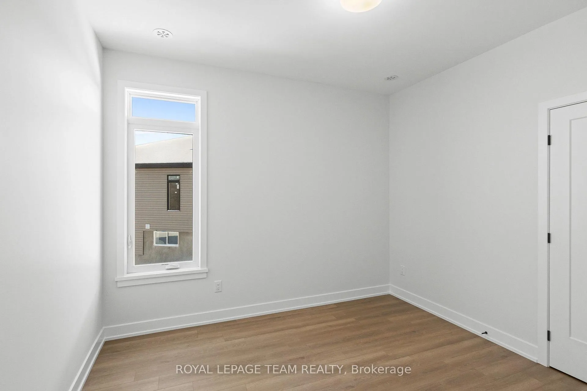 Photo 23 of Unit 2, 1136 Moore Street, Brockville, Brockville — HOMEH