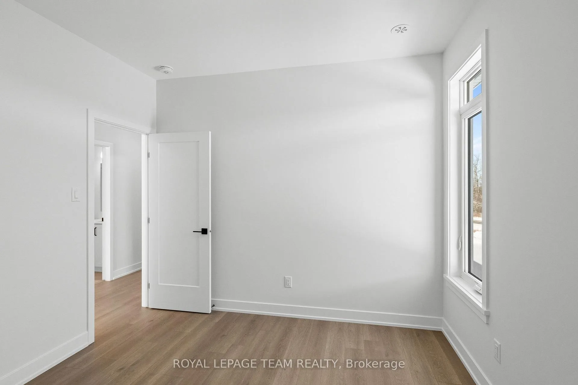 Photo 24 of Unit 2, 1136 Moore Street, Brockville, Brockville — HOMEH