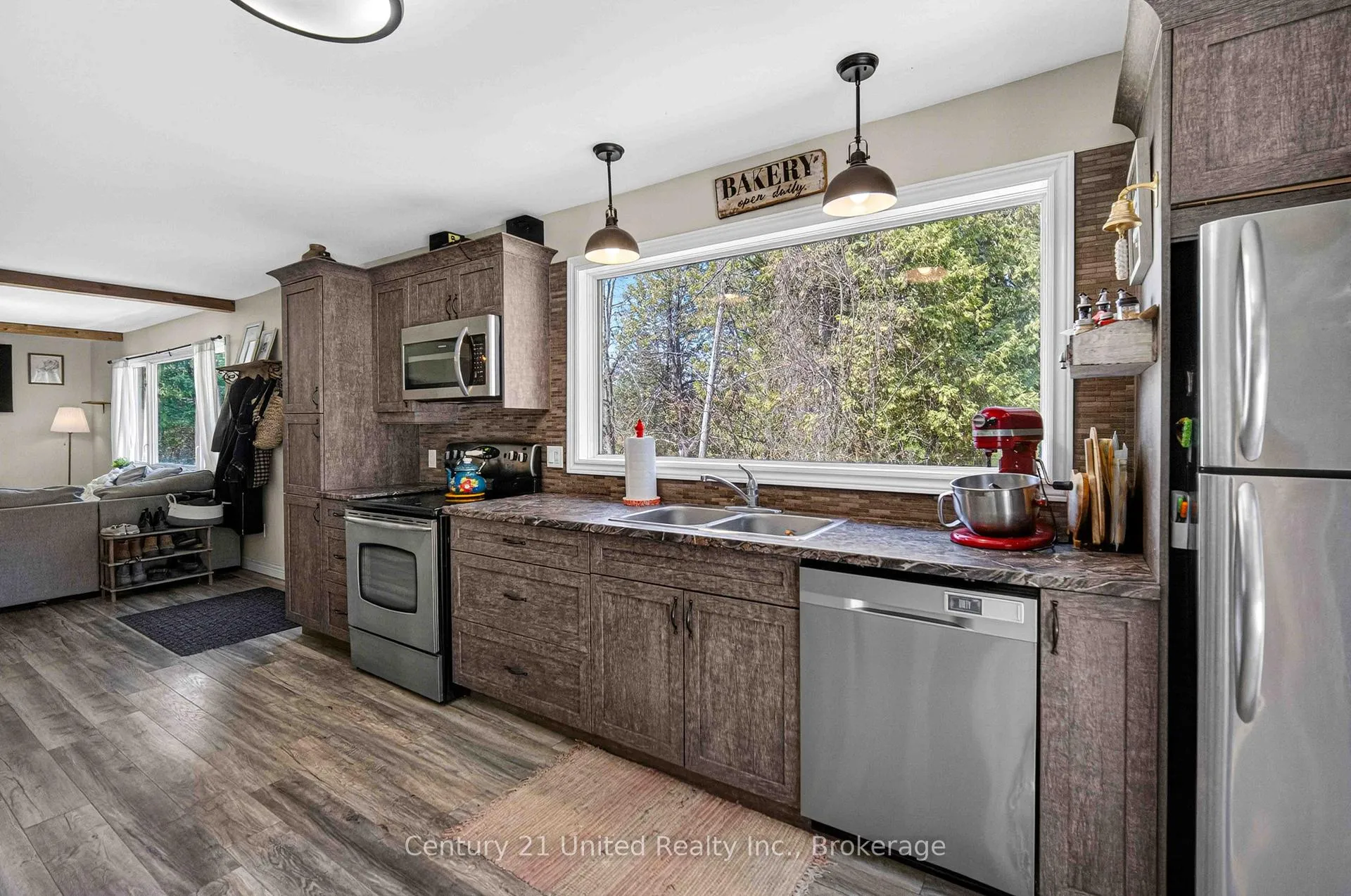 Photo 8 of 2403 Upper Chemong Drive, Selwyn — HOMEH