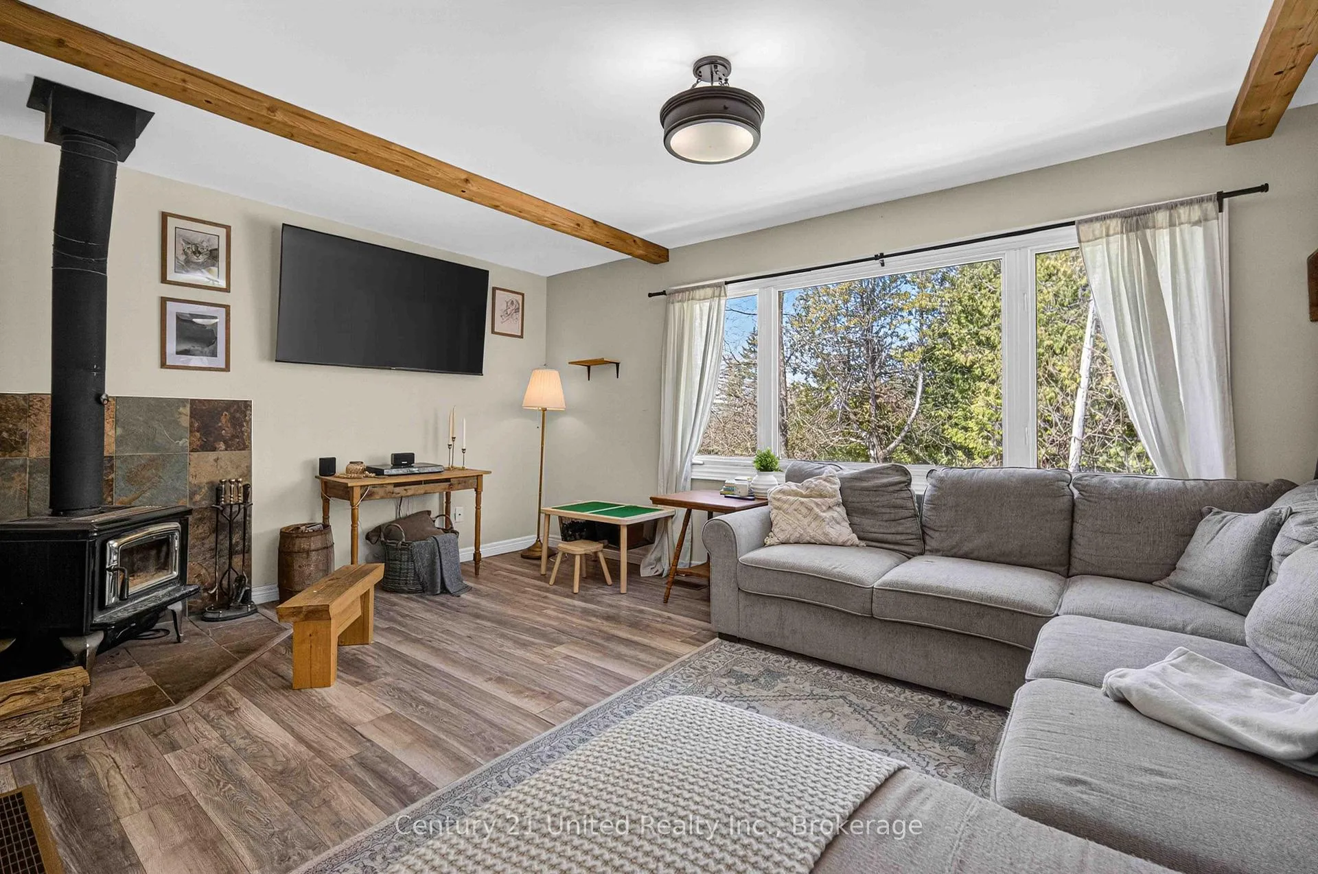 Photo 12 of 2403 Upper Chemong Drive, Selwyn — HOMEH