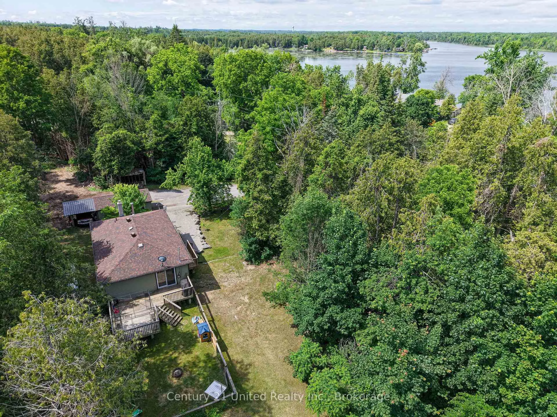 Photo 40 of 2403 Upper Chemong Drive, Selwyn — HOMEH