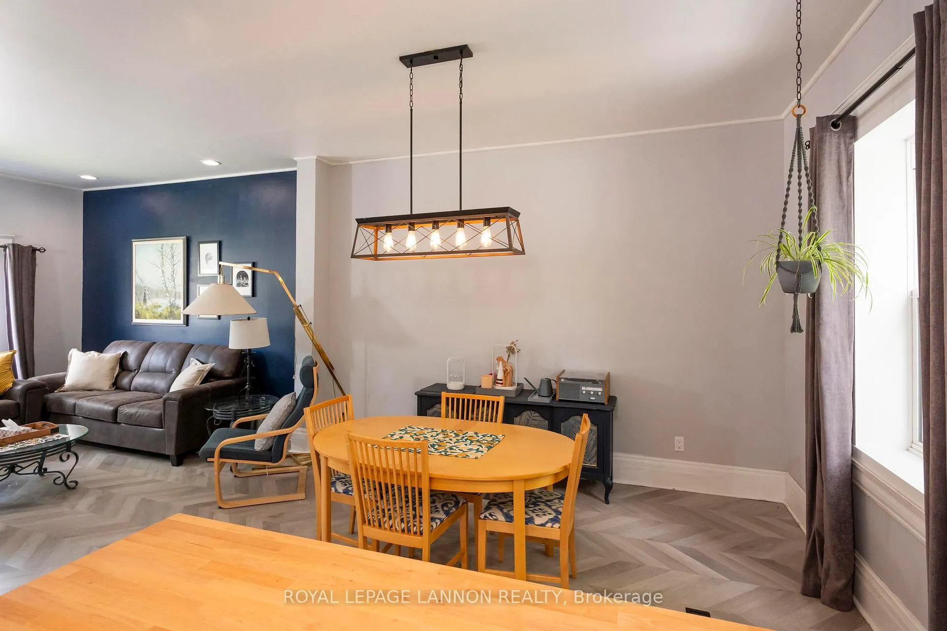 Photo 22 of 435 Bernard Street, Thunder Bay, McKeller Park — HOMEH