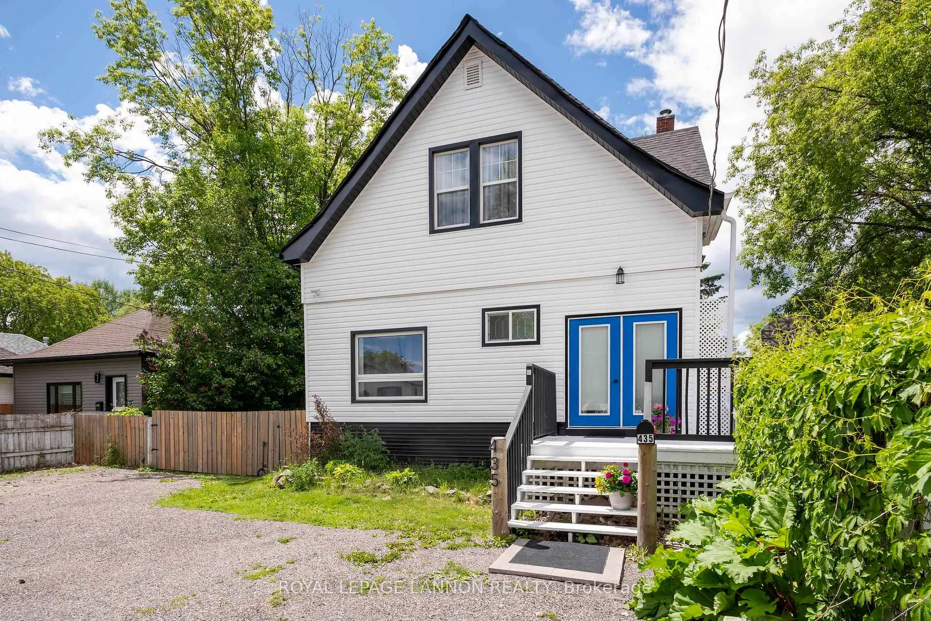 Photo 43 of 435 Bernard Street, Thunder Bay, McKeller Park — HOMEH