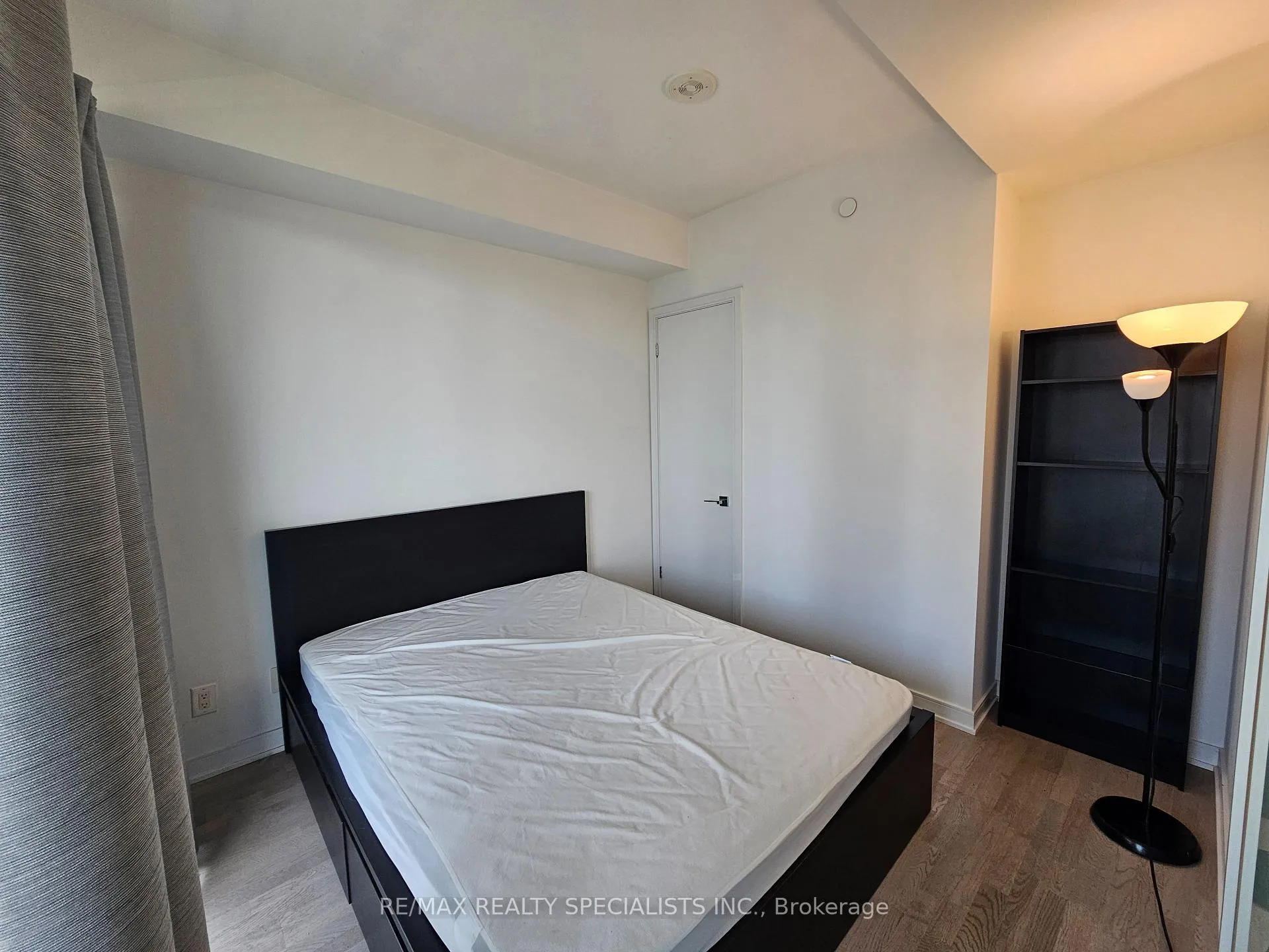 Photo 9 of Unit 2009, 57 St Joseph Street, Toronto, Bay Street Corridor — HOMEH