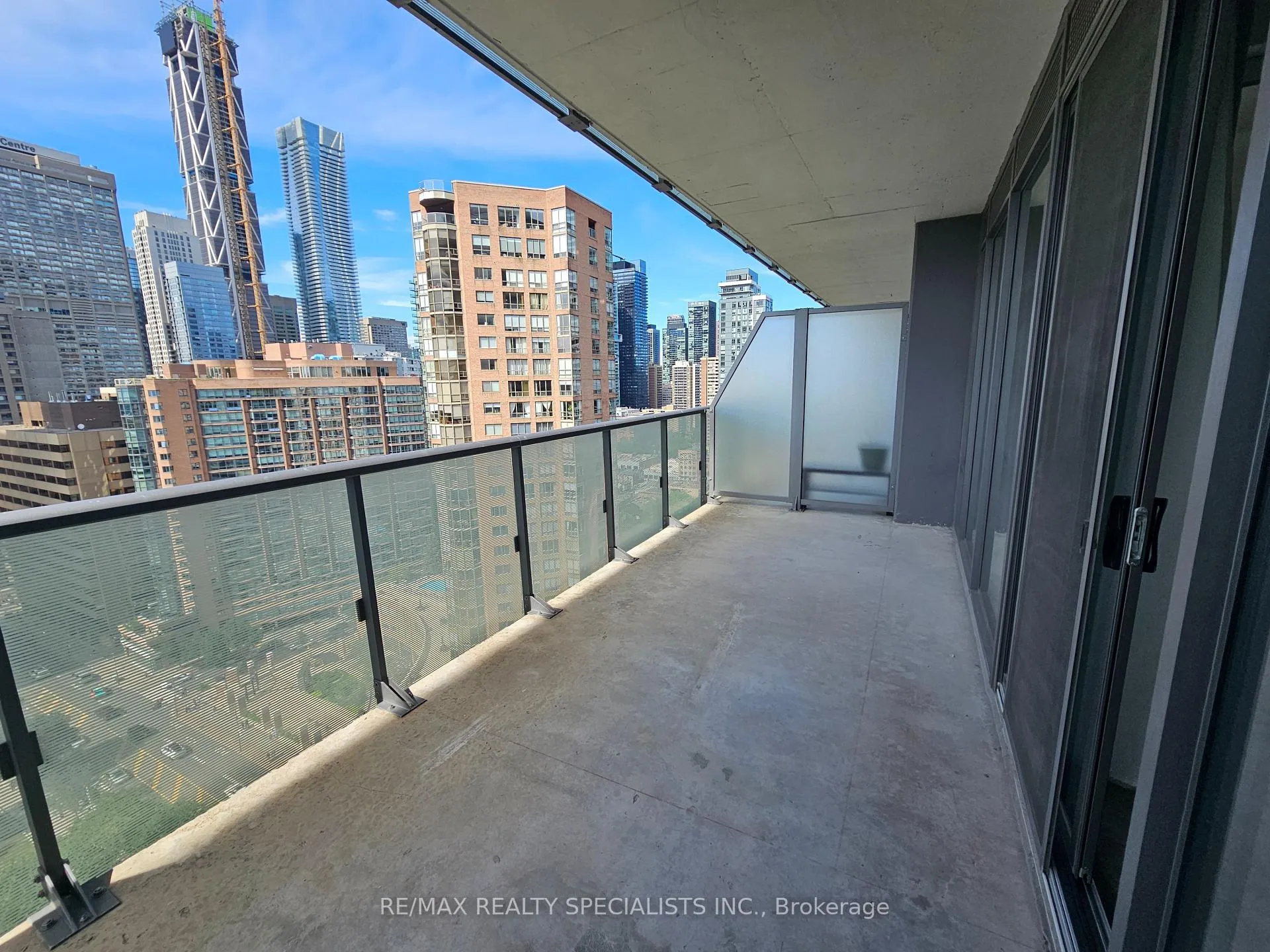 Photo 11 of Unit 2009, 57 St Joseph Street, Toronto, Bay Street Corridor — HOMEH