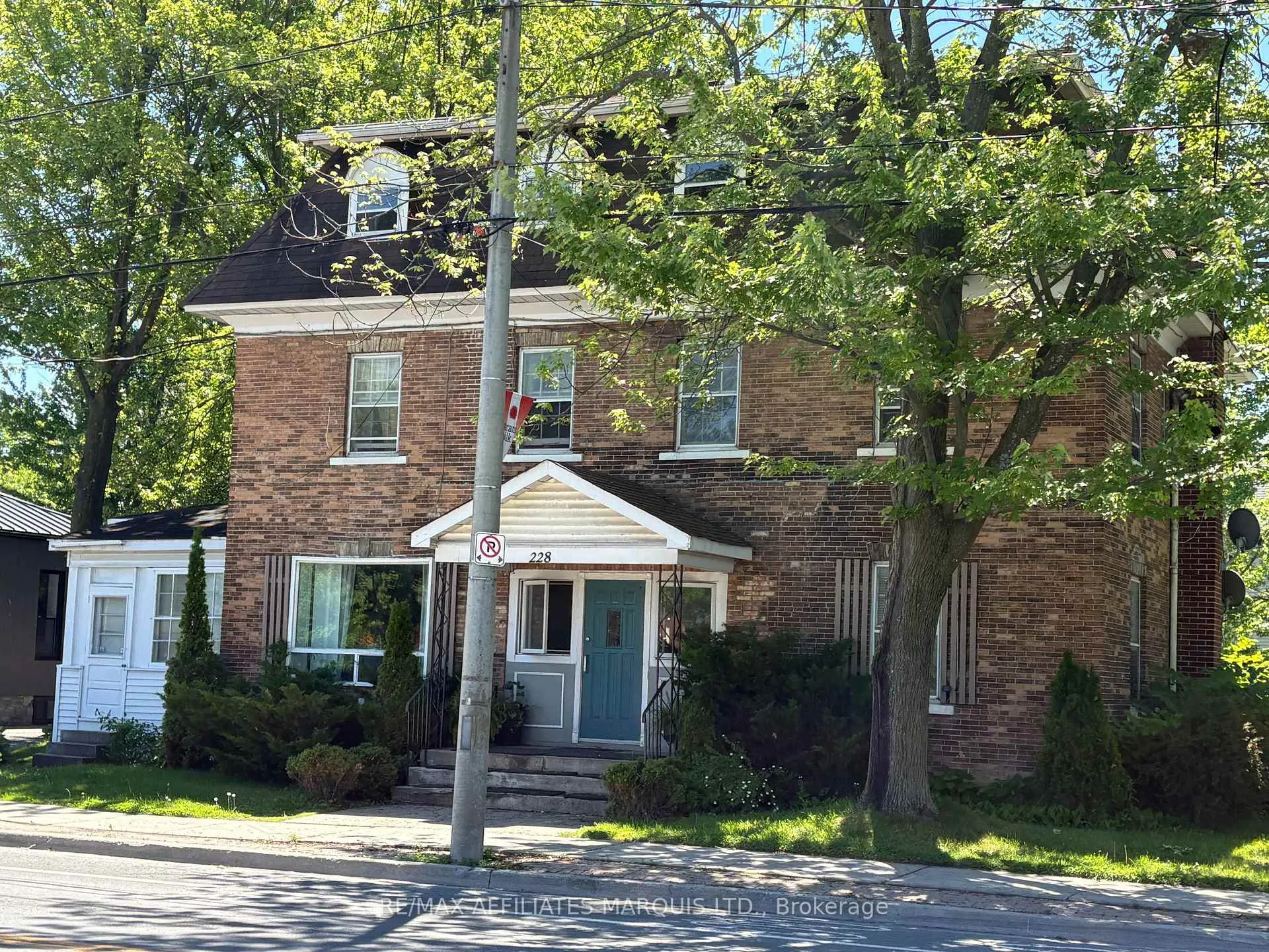 Photo 1 of 228 Second Street W, Cornwall, Cornwall — HOMEH