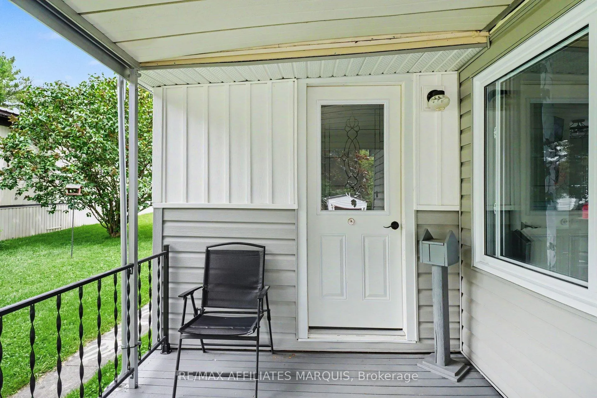 Photo 4 of 10 Saddle Avenue, Rideau Lakes, Rideau Lakes (South Elmsley) Twp — HOMEH