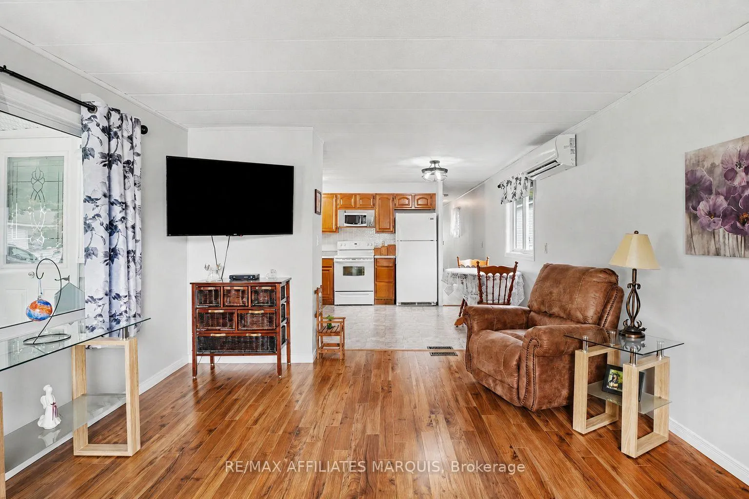 Photo 8 of 10 Saddle Avenue, Rideau Lakes, Rideau Lakes (South Elmsley) Twp — HOMEH