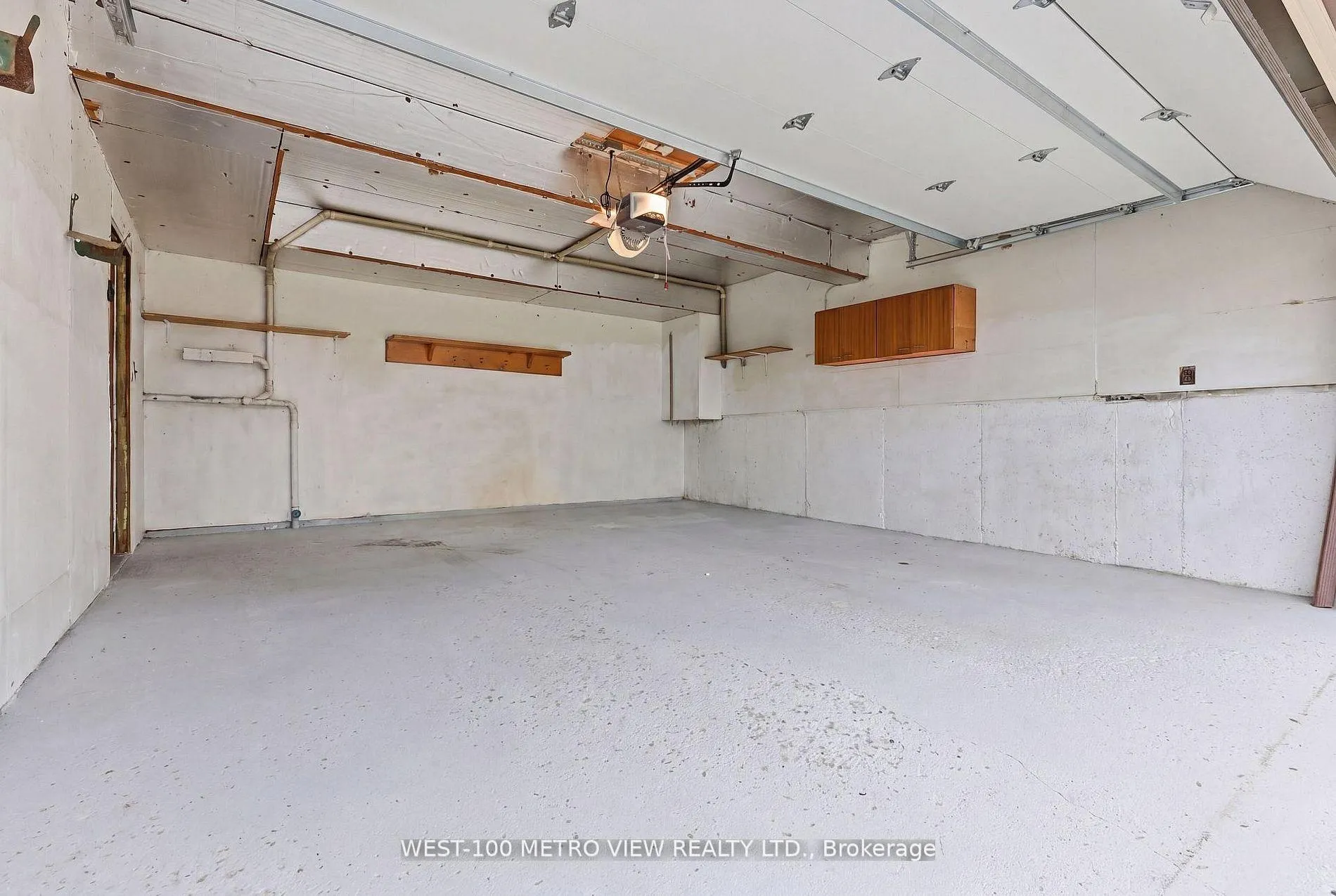 Photo 24 of 3099 Bentworth Drive, Burlington, Palmer — HOMEH