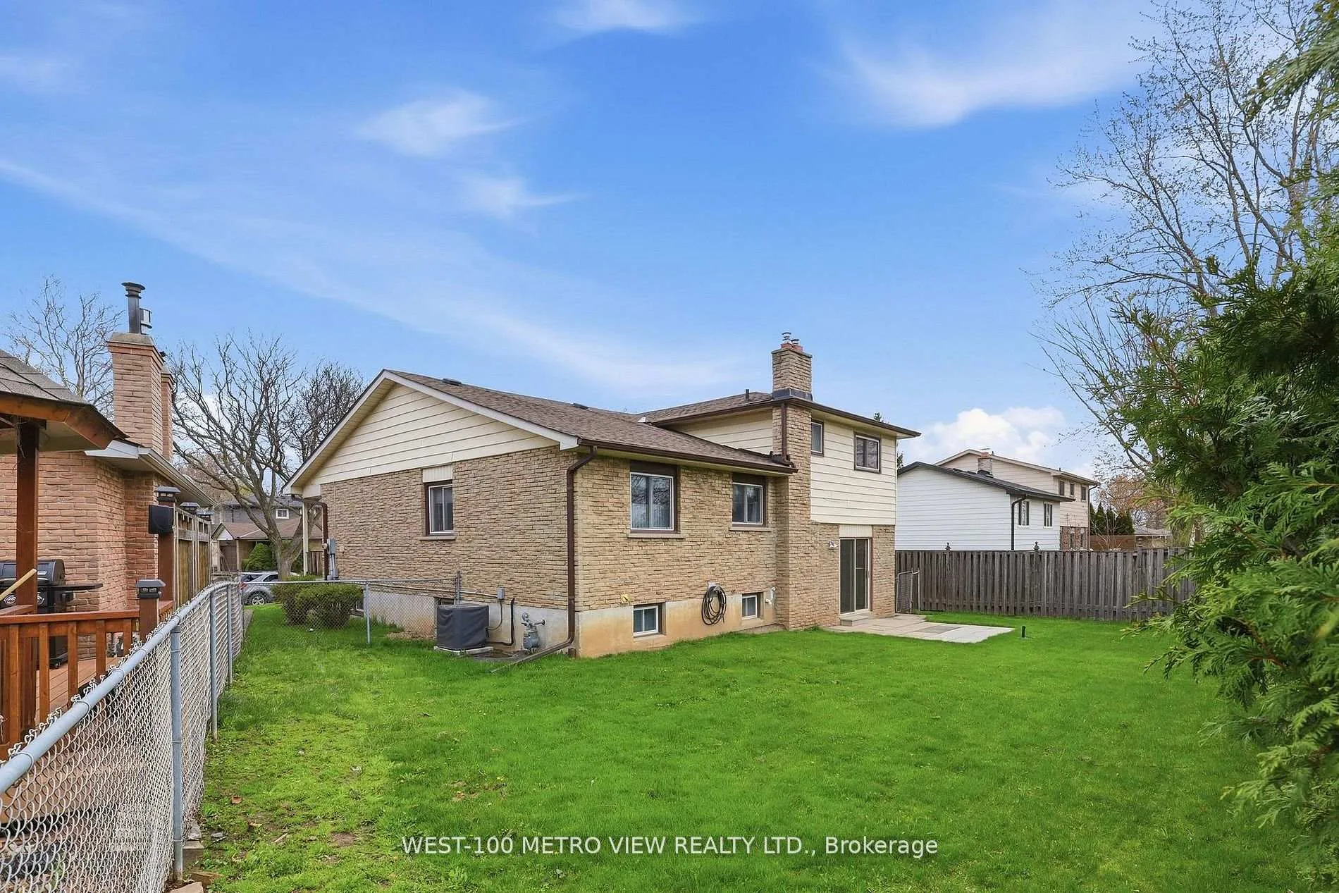 Photo 26 of 3099 Bentworth Drive, Burlington, Palmer — HOMEH