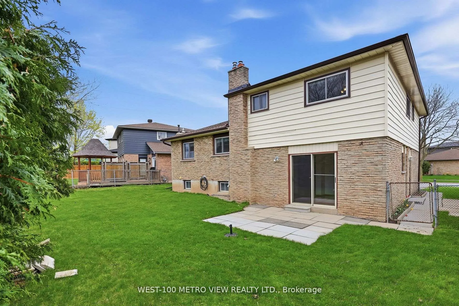 Photo 27 of 3099 Bentworth Drive, Burlington, Palmer — HOMEH